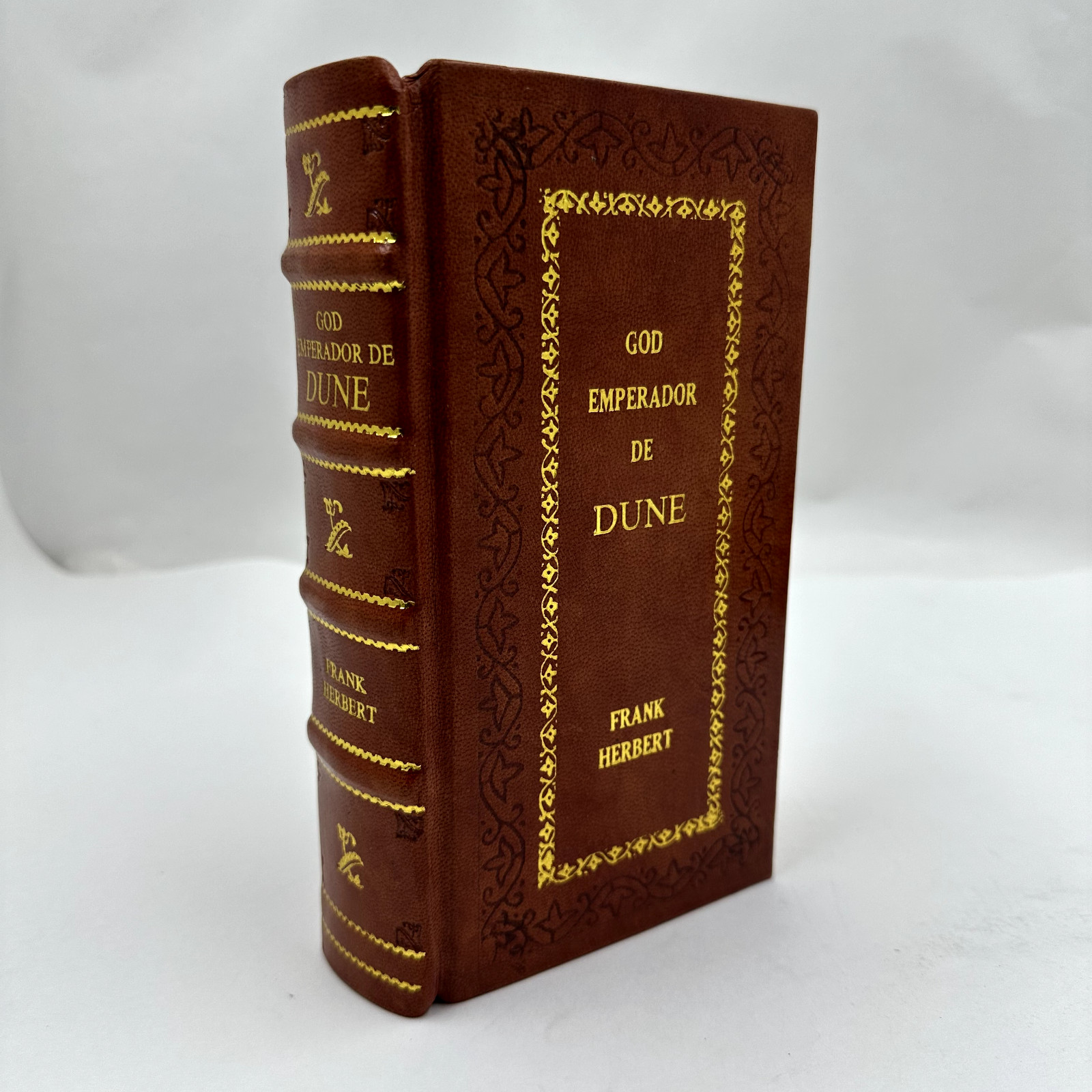 Dune Series 6 Books Collection Set By Frank Herbert [Premium Leather Bound]