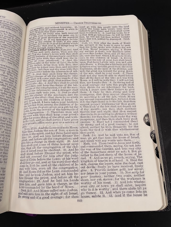 Nave’s Topical Bible Digest Black Leather Bound Thumb Indexed 1962 Southwestern