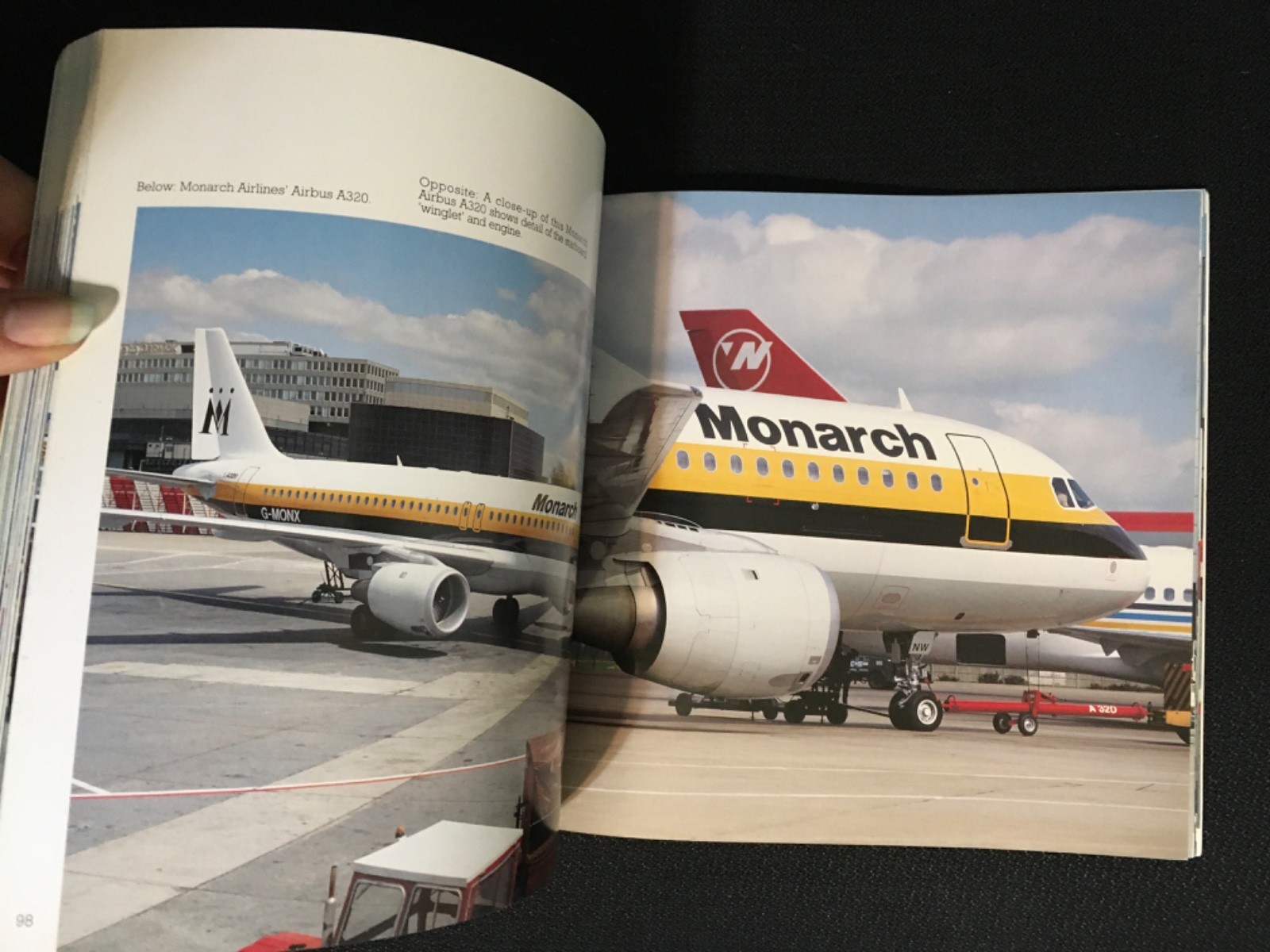 GATWICK AIRPORT Illustrated Commercial Aviation Aircraft History Gordon Bain VG