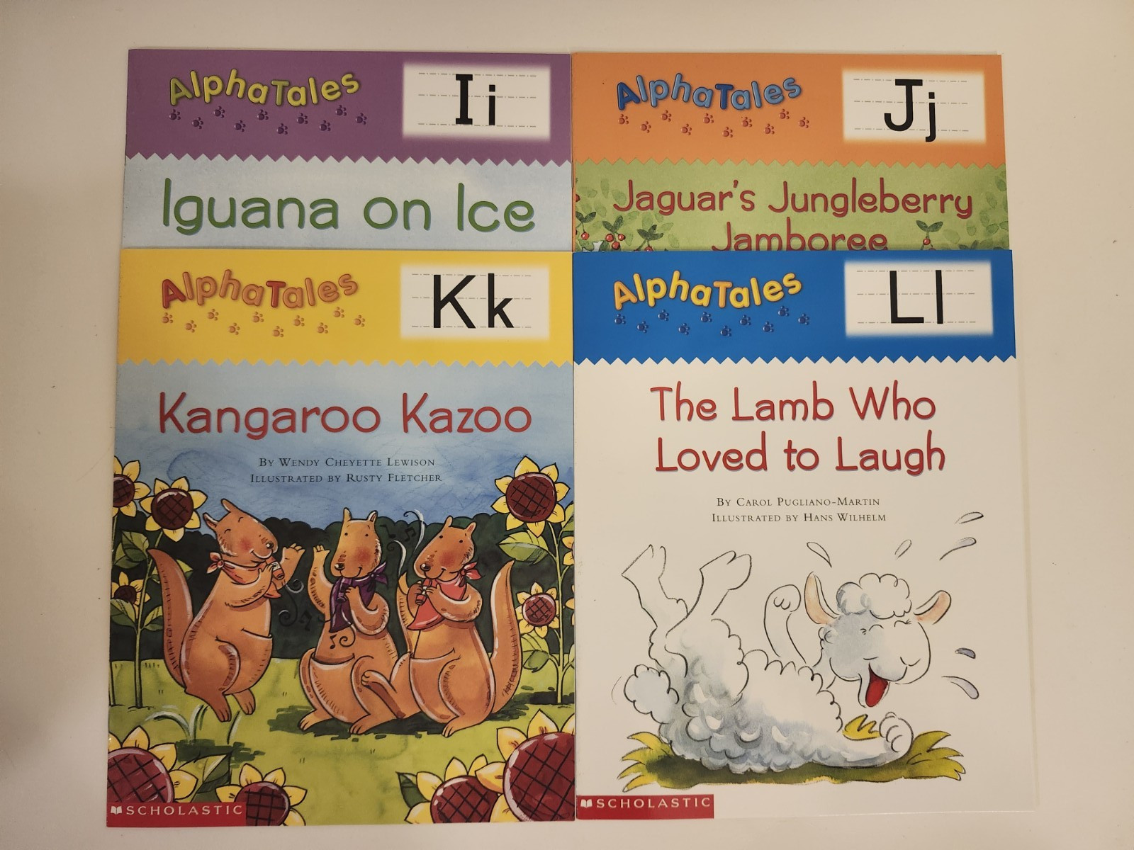 Alpha Tales : Learning ABC’s Is Easy and Fun! by Inc. Staff Scholastic