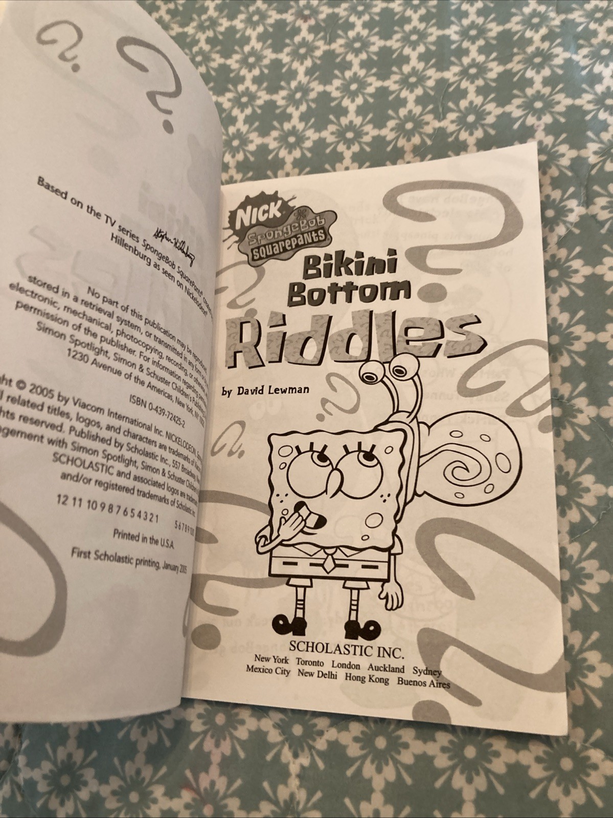 Spongebob Squarepants: Bikini Bottom Riddles by David Lewman (2005)