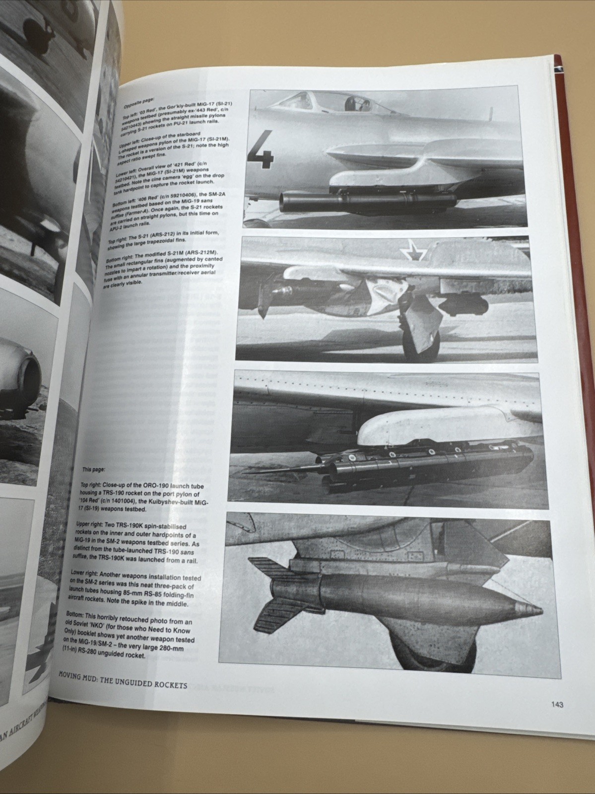 Soviet/Russian Aircraft Weapons Since World War Two by Gordon, Yefim Midland Pu