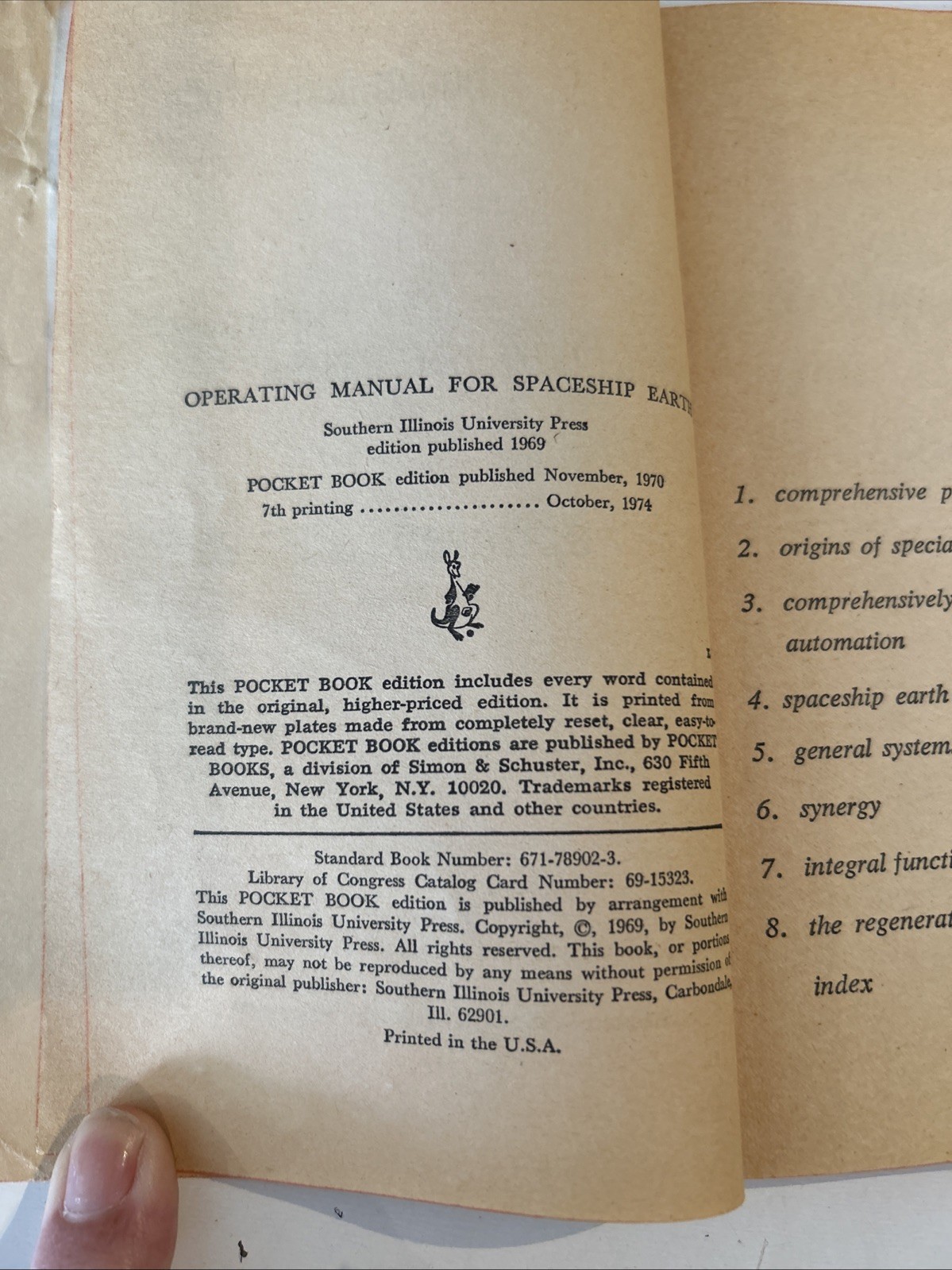 Operating Manual for Spaceship Earth, R. Buckminster Fuller VTG 1974 paperback
