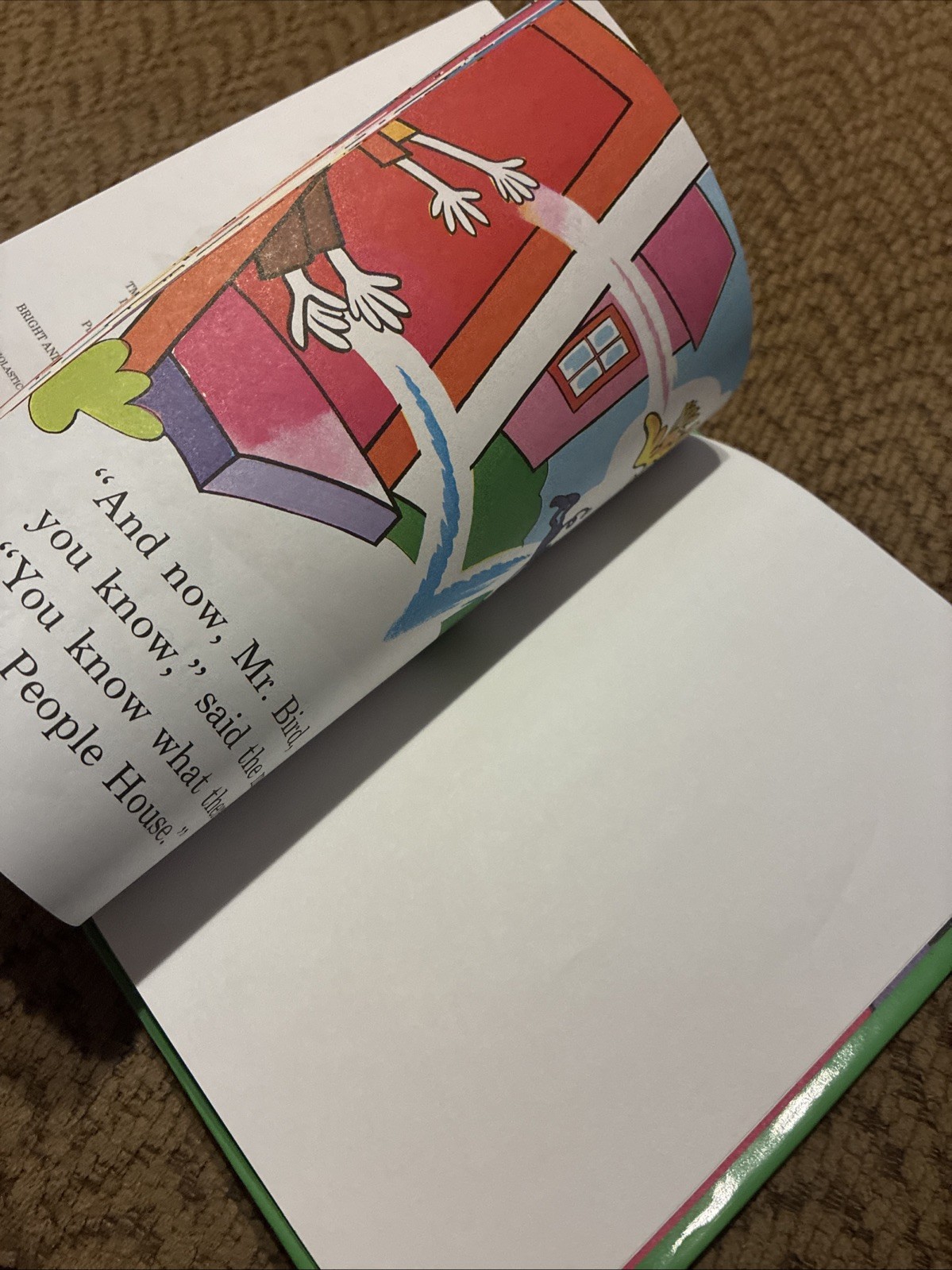 LN In a people house Dr. Seuss hardcover book 6.75″ x 9.25″