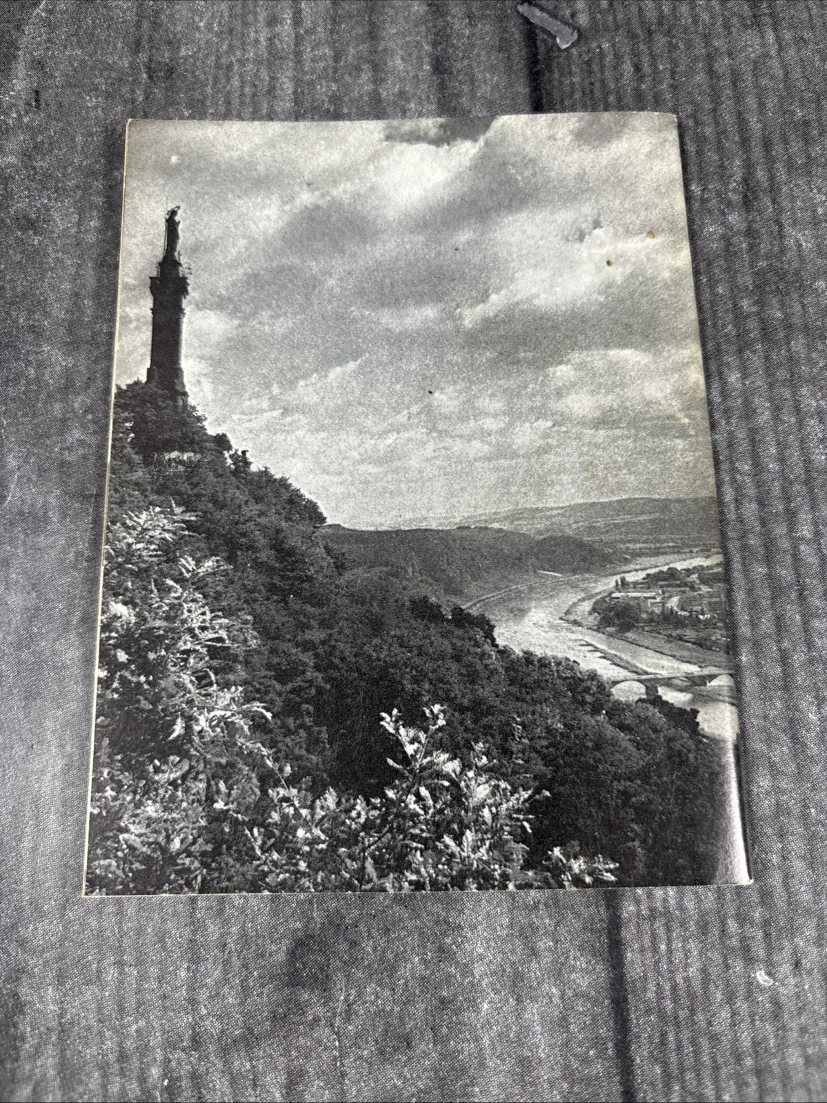 Trier, a Guide to the Monuments – 1970s – 45 pages