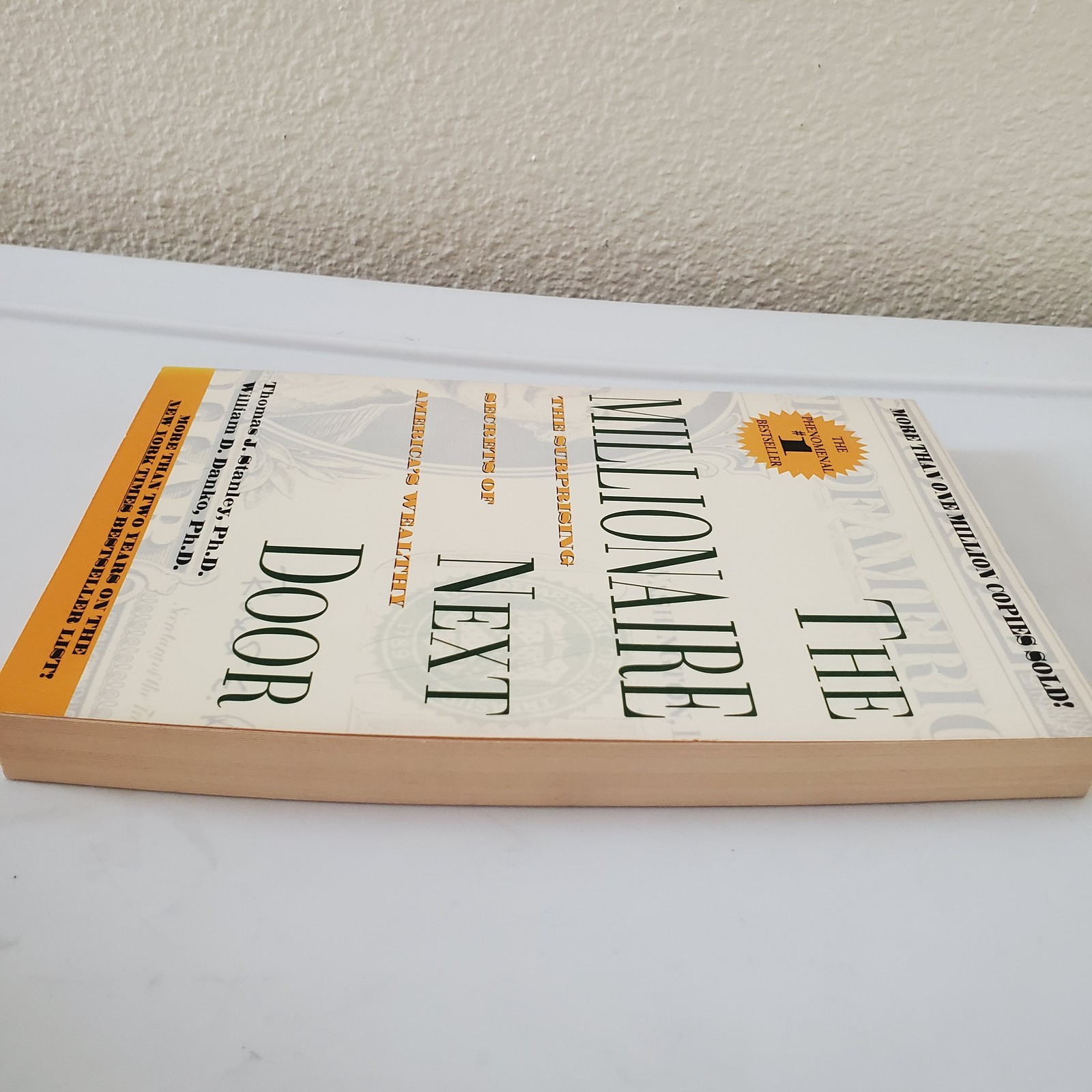 The Millionaire Next Door Stanley Danko Wealth Finance Business Paperback