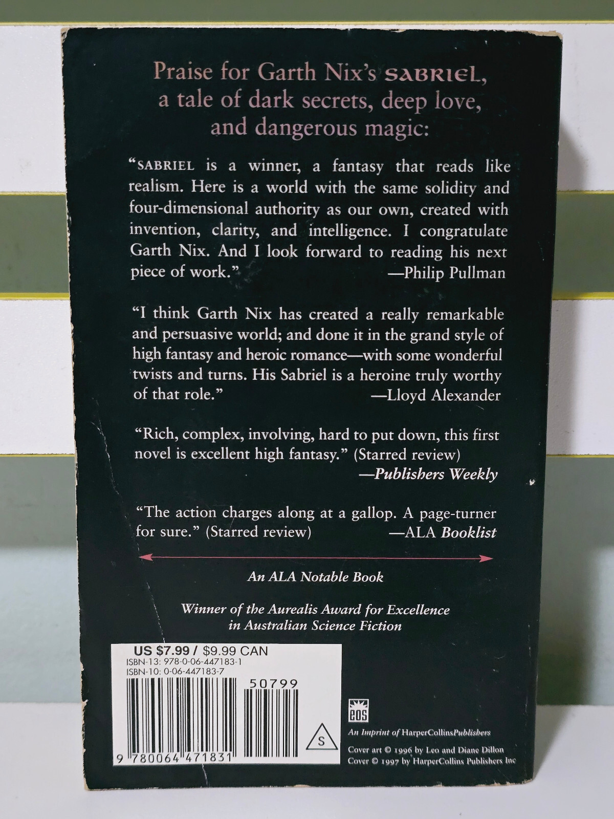 Sabriel! 1996 The Old Kingdom American Edition Fantasy Book by Garth Nix
