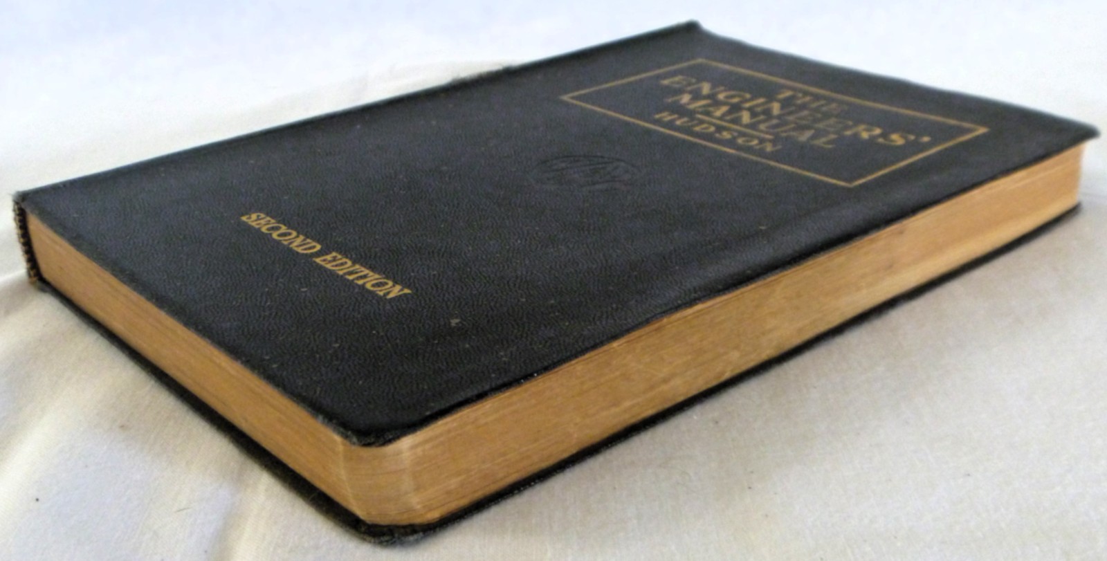 THE ENGINEERS’ MANUAL by Ralph G. Hudson 2nd Edition ~ 7th printing ~ Oct 1944