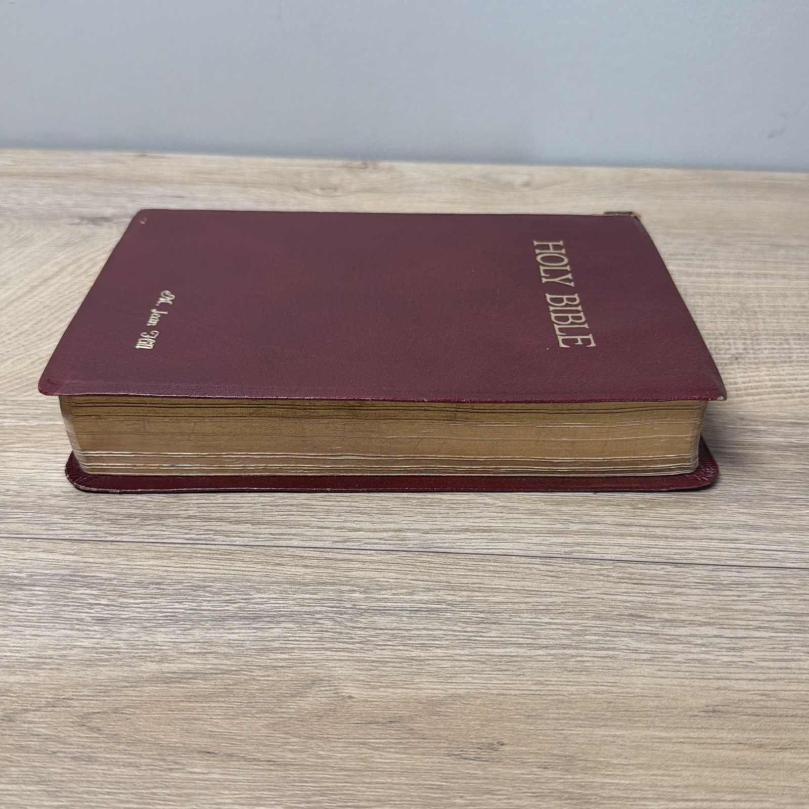 Holy Bible New King James Version Red Letter Edition Bonded Leather Gold Edge