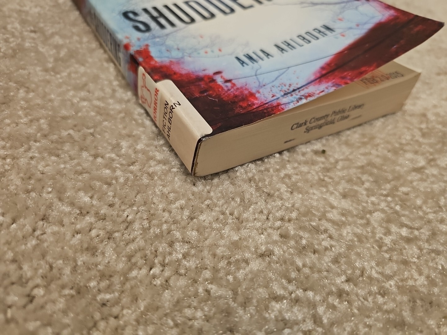 Shuddering by Ania Ahlborn (2013, Trade Paperback)