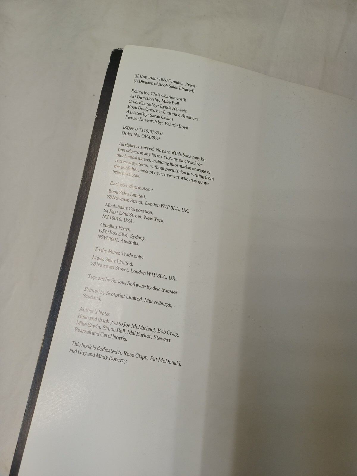 Eric Clapton – A Visual Documentary by Marc Roberty – Omnibus Press