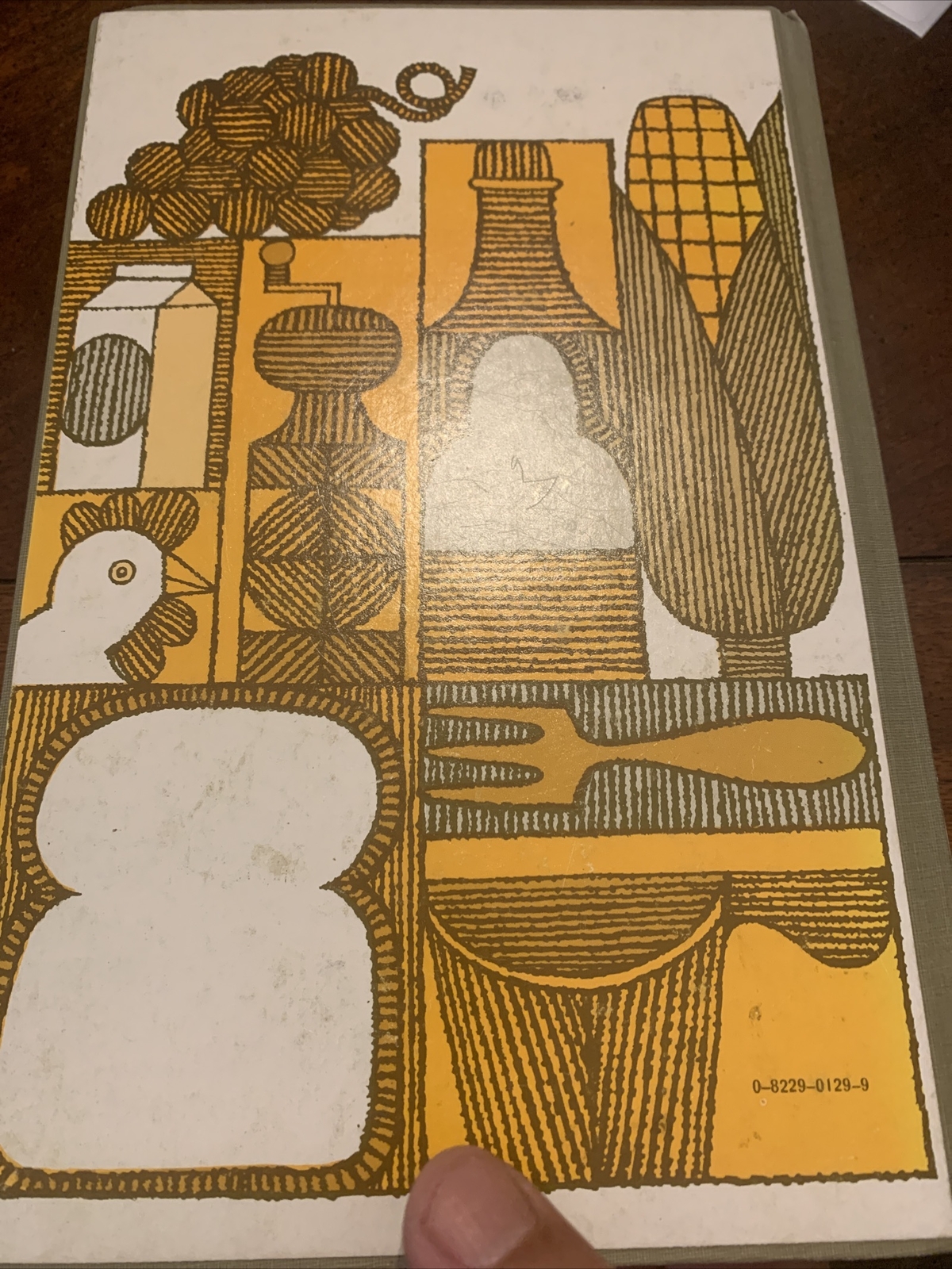 Food And Your Well-Being Theodore P. Labuza. 1977 Hardcover West Publishing