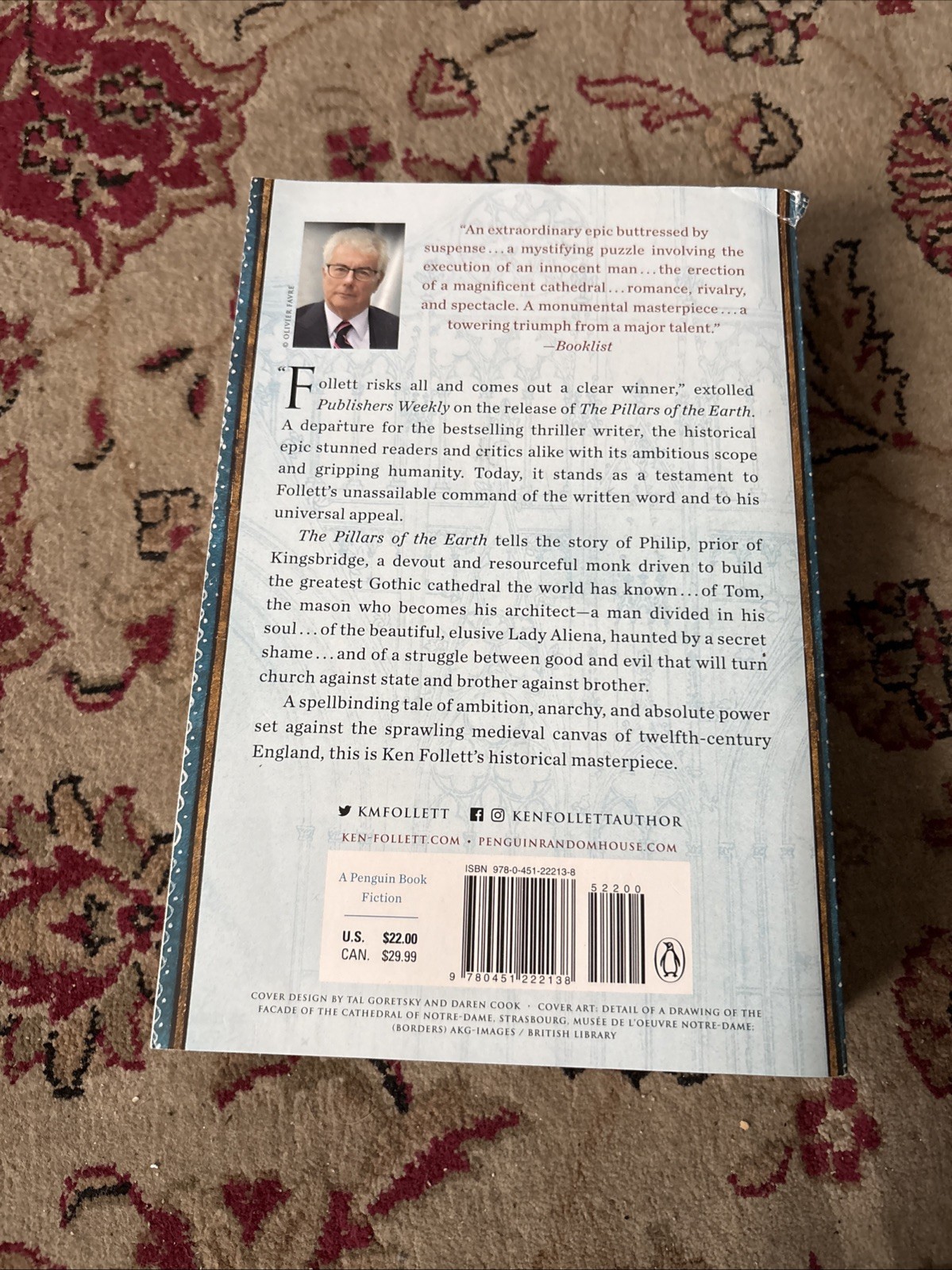 Pillars of the Earth : A Novel by Ken Follett (1990, Mass Market)