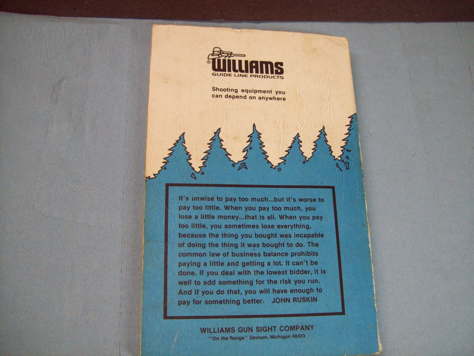 Williams Blue Book of Gun Dealing19th Edition 1989 Softcover very good 282 PAGES
