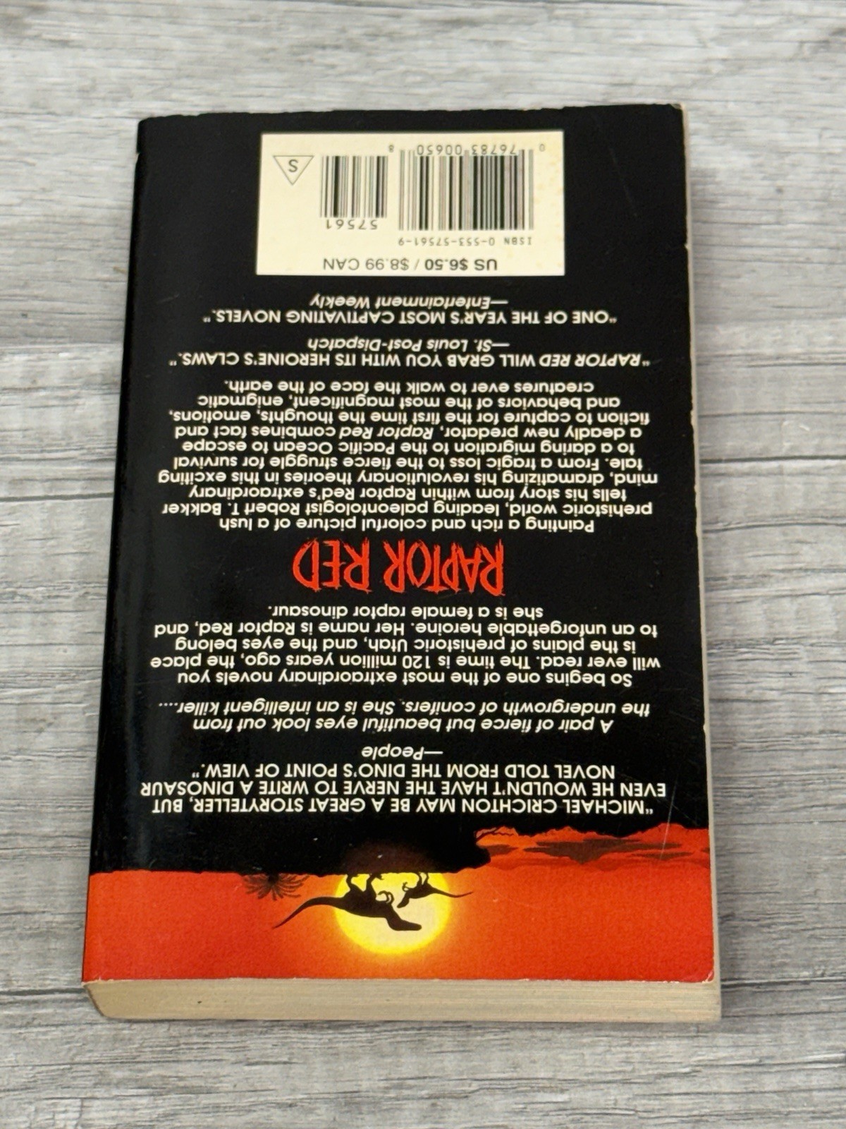 Raptor Red Robert T. Bakker 1996 First Paperback Edition Dinosaur Sci-Fi Bantam
