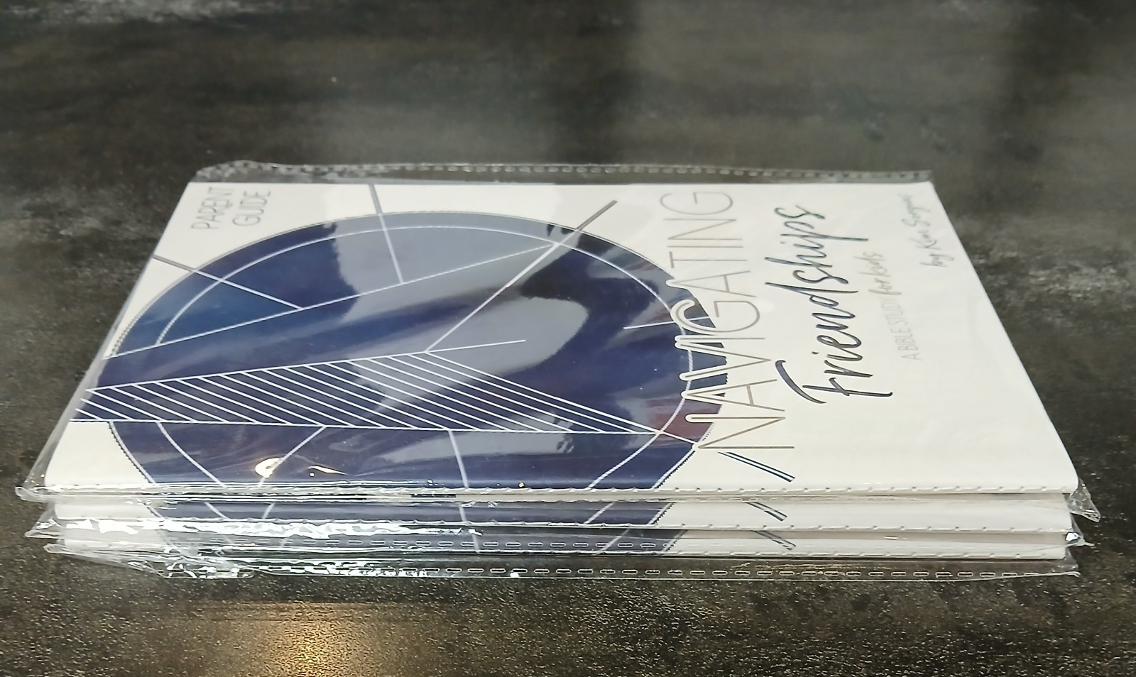 Navigating Friendships 3‑Booklet Set–Parent, Youth & Junior Kim Sorgius, Unused
