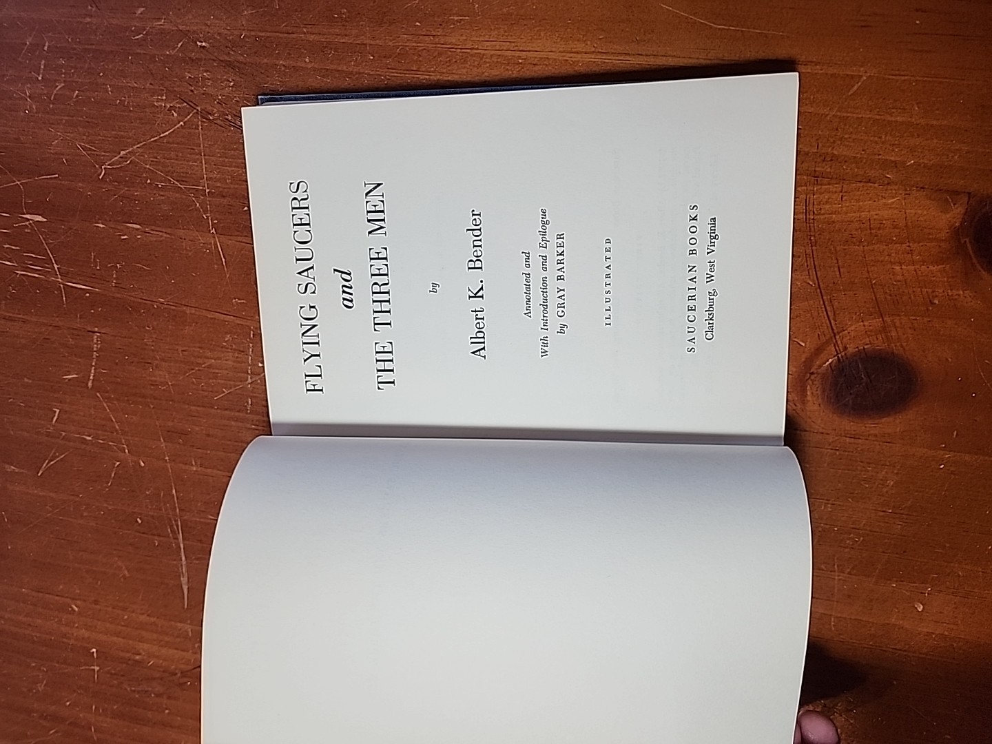 Flying Saucers And The Three Men. First Edition 1962 HC NO DJ