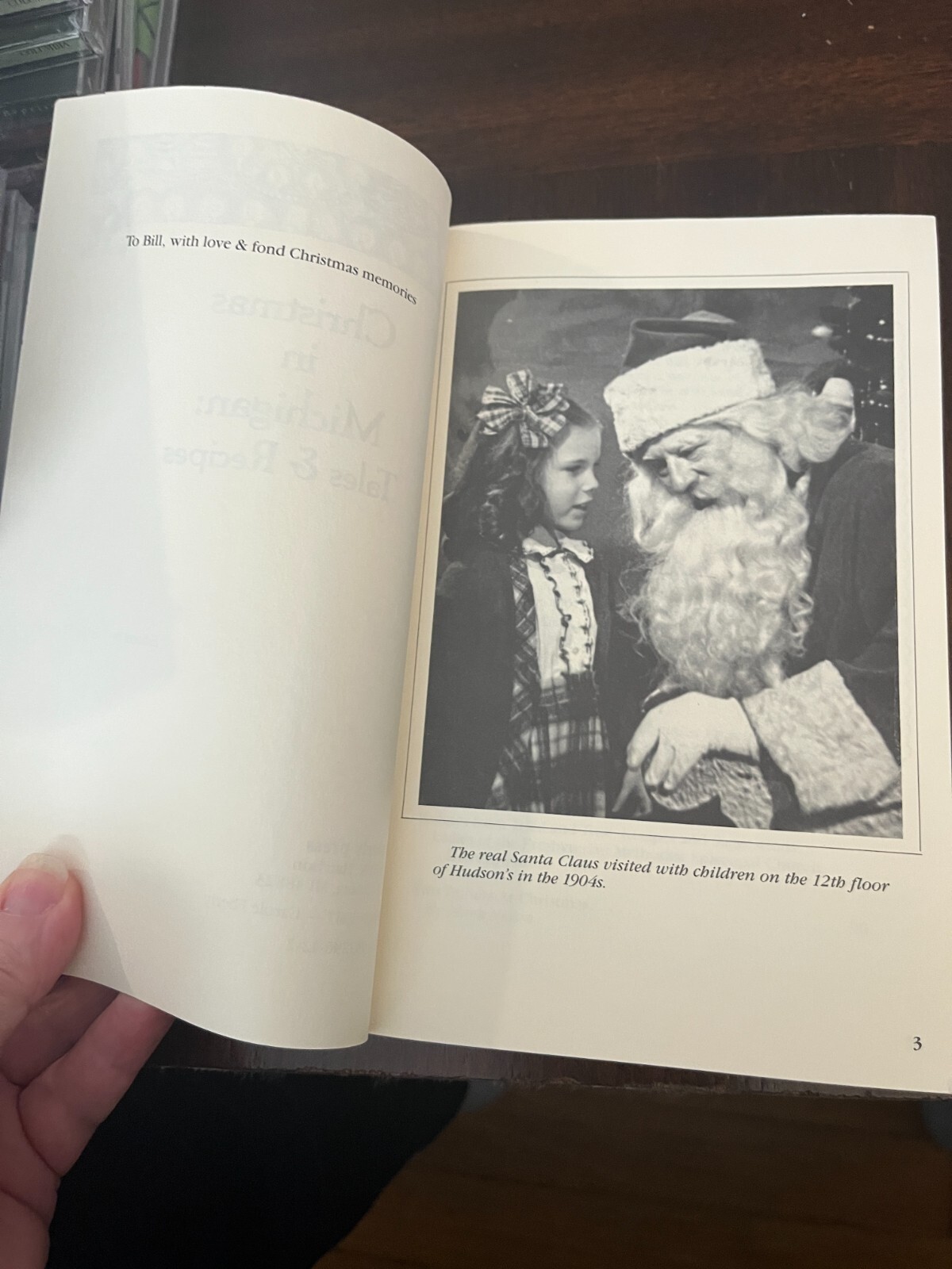 Christmas in Michigan: Tales & Recipes-Carole Eberly 1987, Paperback VG vintage