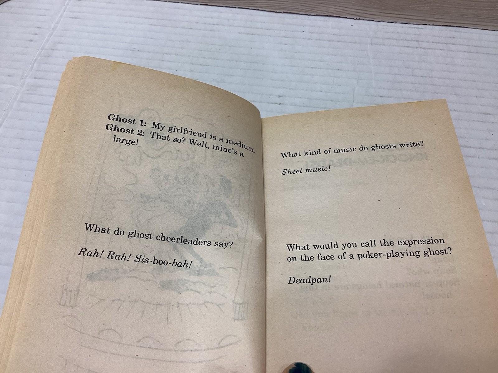 101 Vacation Jokes , Ghost Jokes And Wacky Kid Jokes Vintage Scholastic