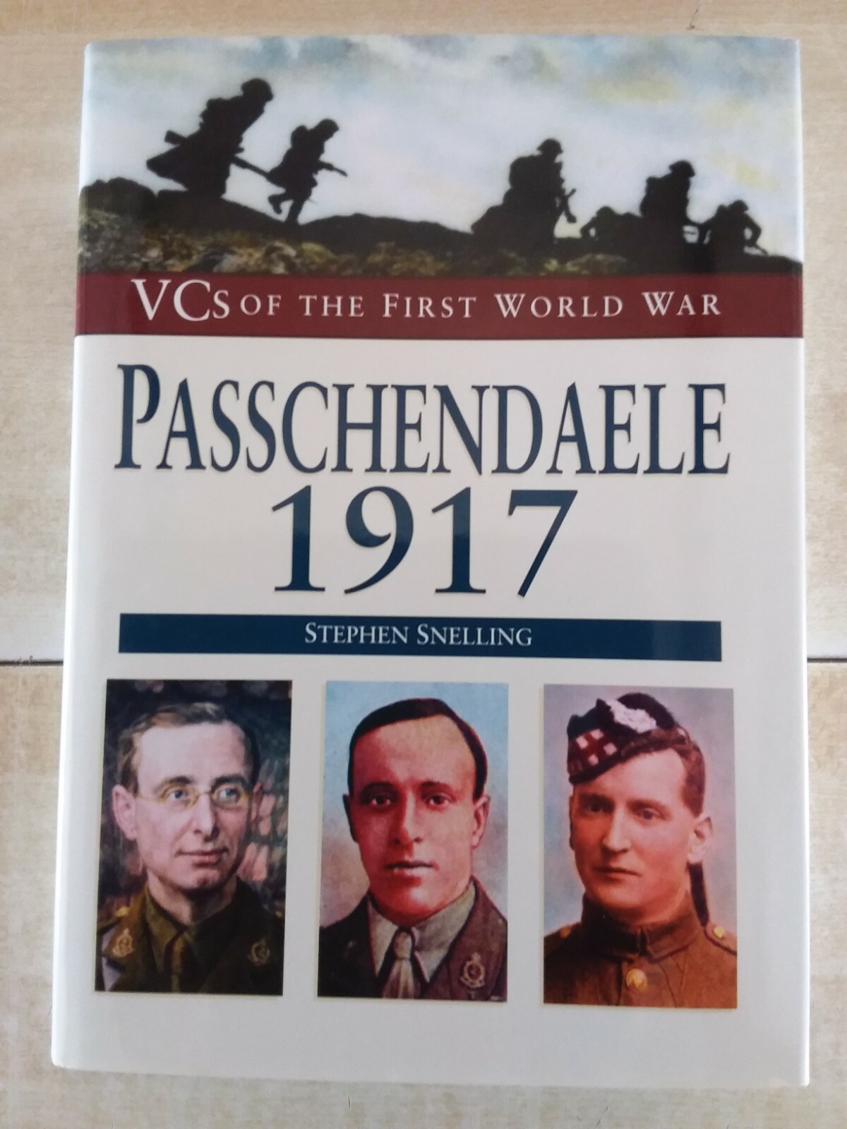 VC’s of the First World War : Passchendaele 1917 1st UK HBdj VG