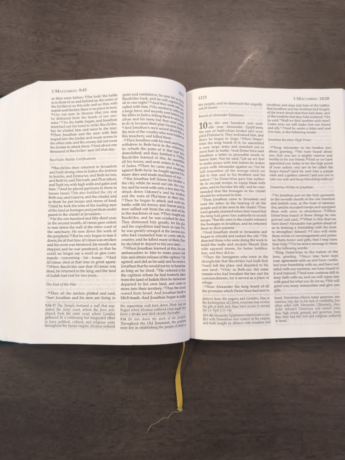 Didache Bible with Commentaries Based On the Catechism of the Catholic Church