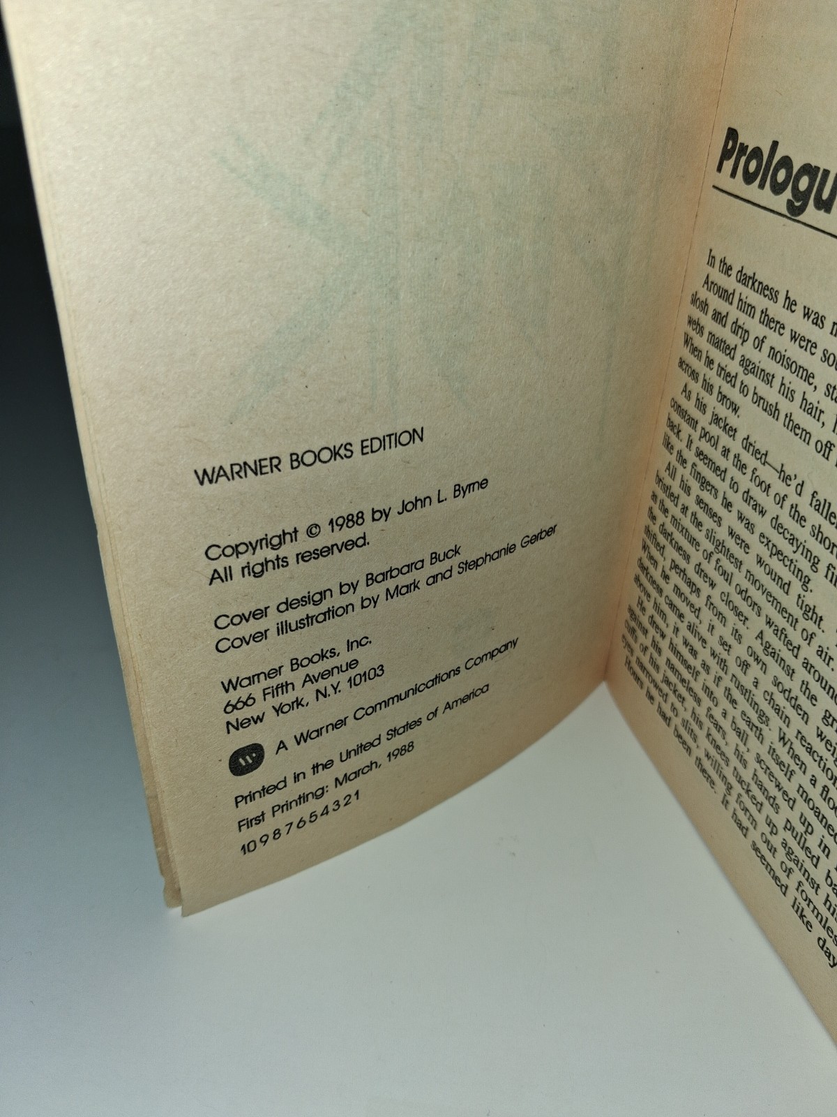 Fear Book by John L. Byrne. First Warner Books Printing (1988) #014