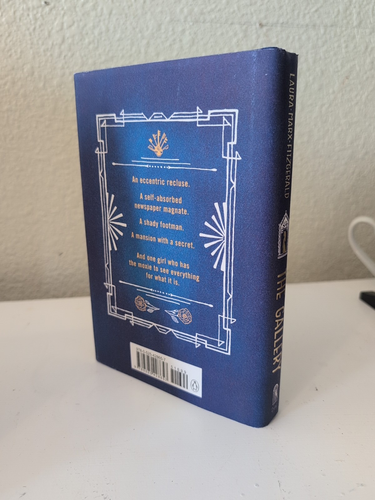 The Gallery by Fitzgerald, Laura Marx