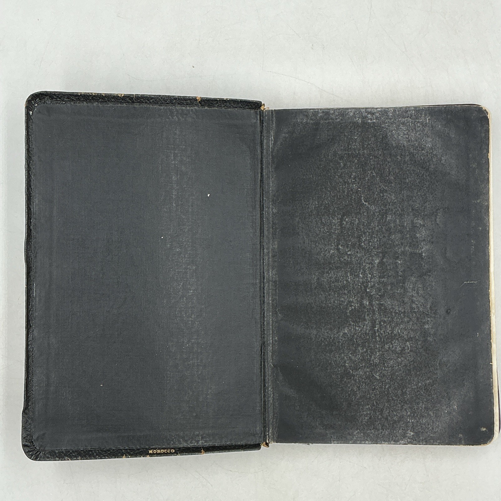 Cambridge Holy Bible Concordance KJV Cameo Morocco Leather Lined India Paper