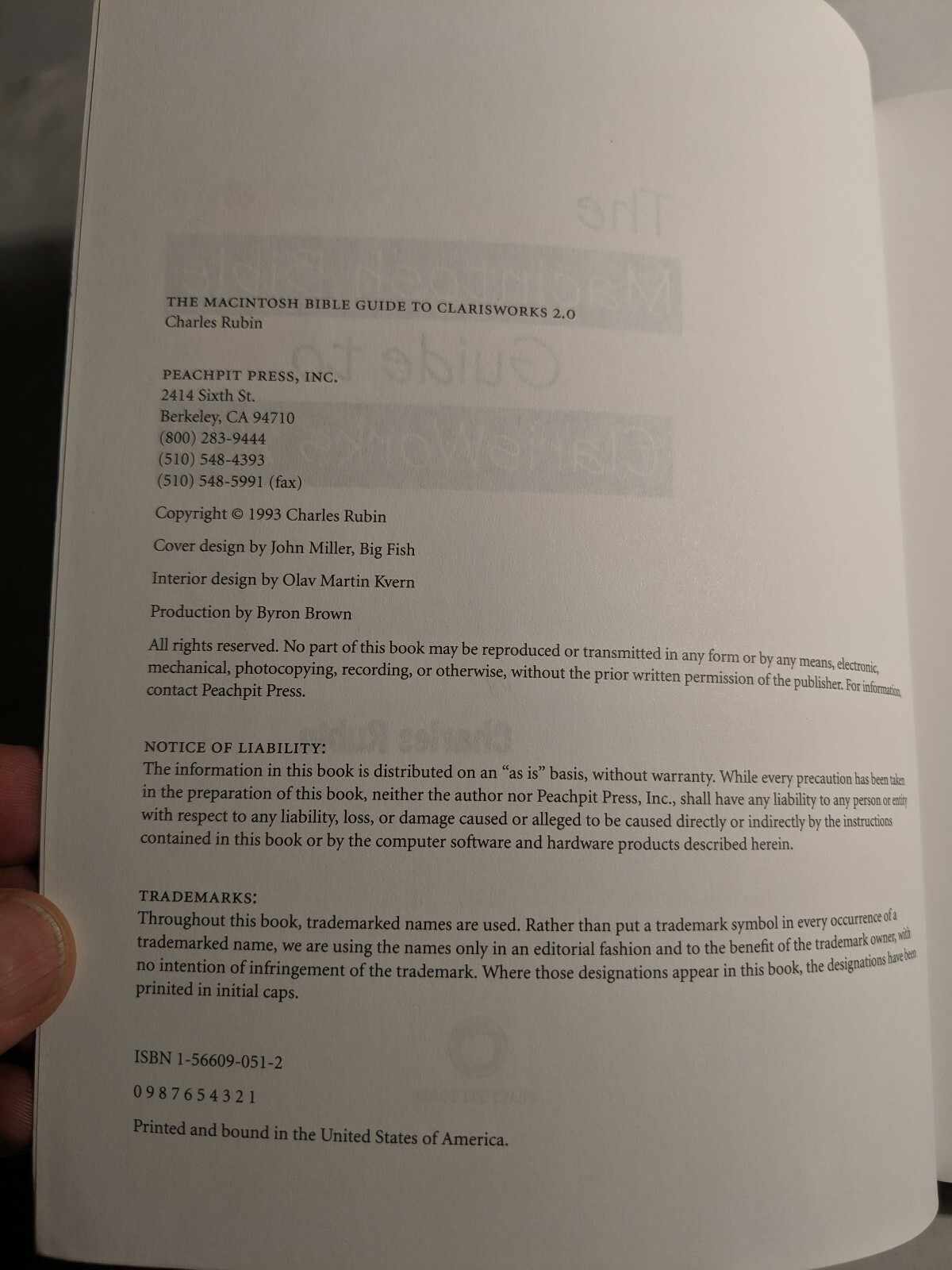 The Macintosh Bible Guide To ClarisWorks 2.0 by Charles Rubin Peachpit Press