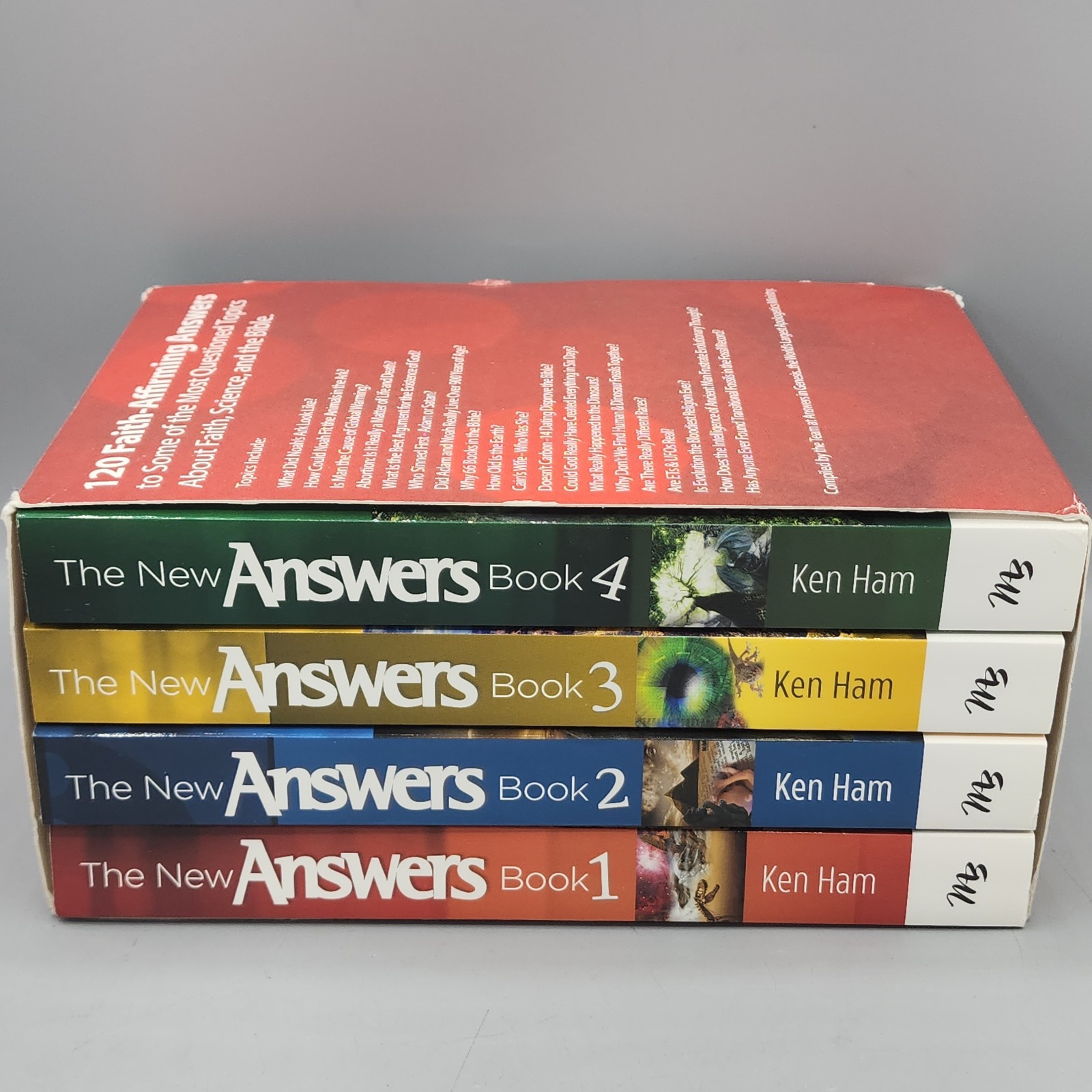 The New Answers Book Set Volumes 1 to 4 Box Set by Ken Ham Good