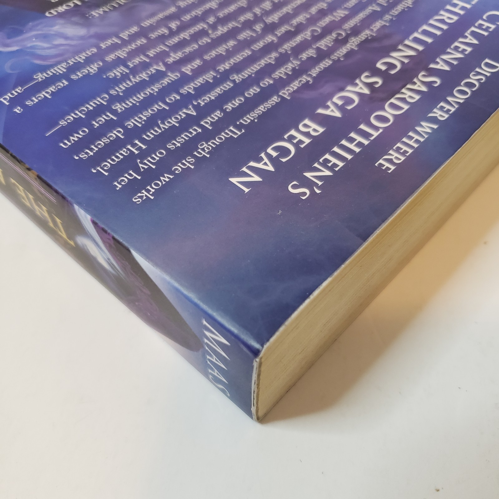The Assassin’s Blade PB Book Sarah J Maas Throne of Glass Prequel Novella 1st Ed