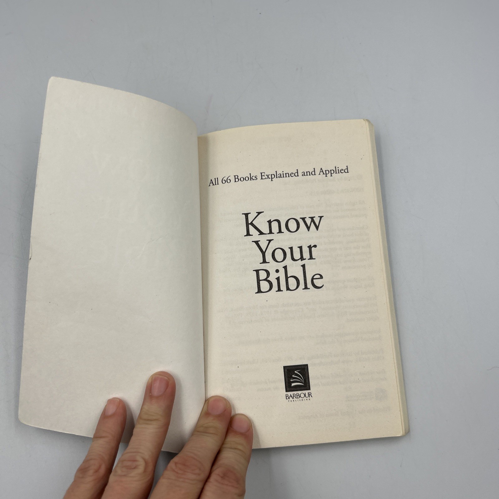 Know Your Bible : All 66 Books Explained and Applied by Paul Kent (2008, Mass…