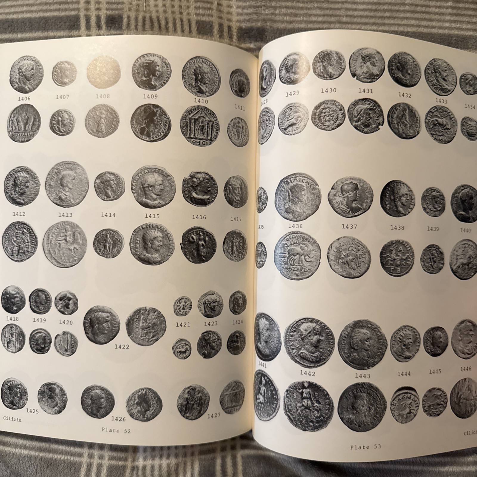 Ancient Bronze Coins of Asia Minor & the Levant from Lindgren Collection 1985