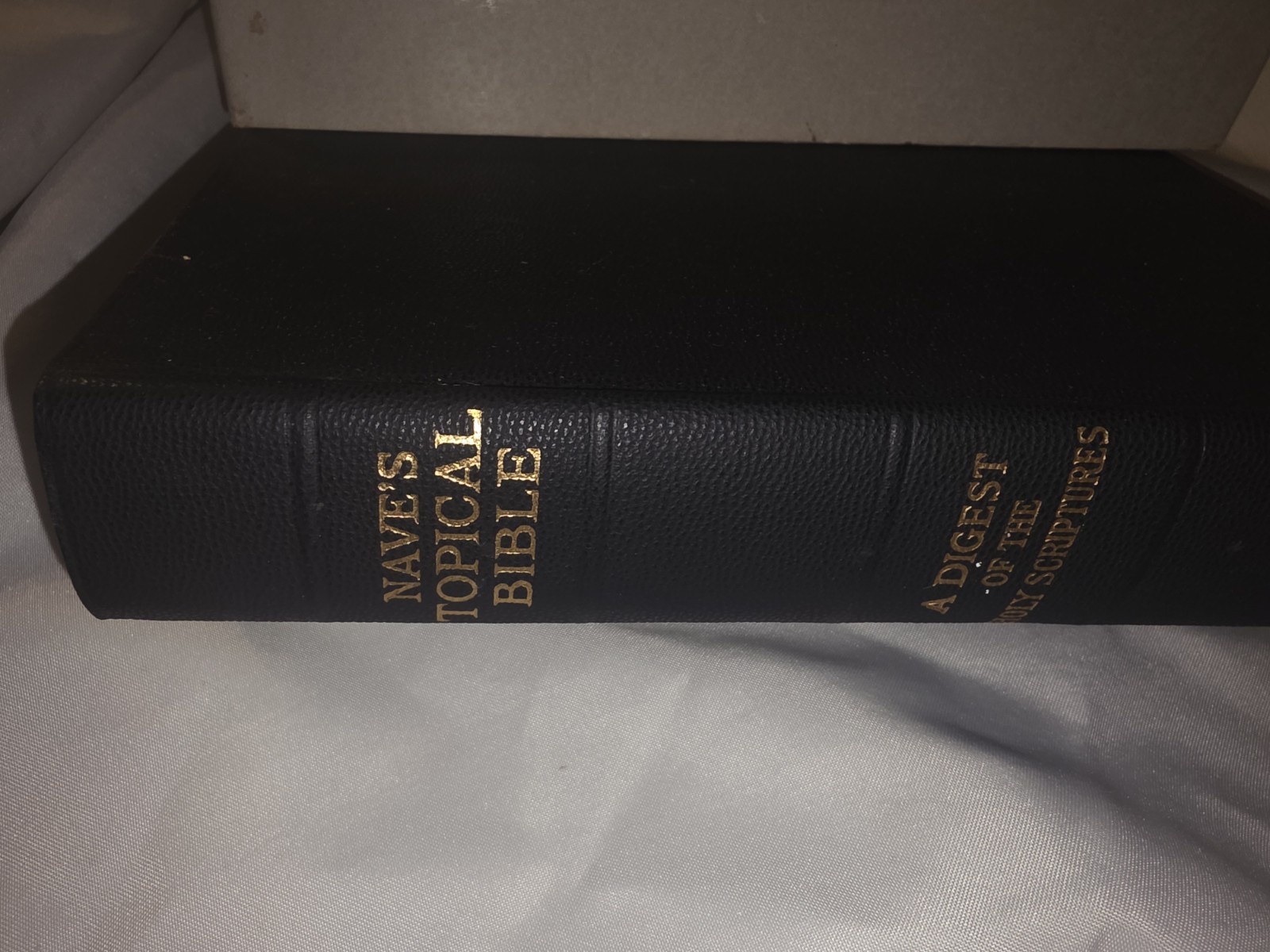 Nave’s Topical Bible Digest Black Leather Bound Thumb Indexed 1962 Southwestern