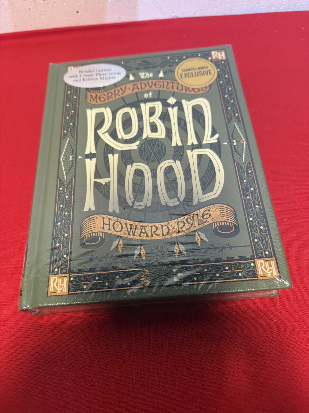 NEW Sealed – Merry Adventures of Robin Hood Leather bound Hardcover collectible