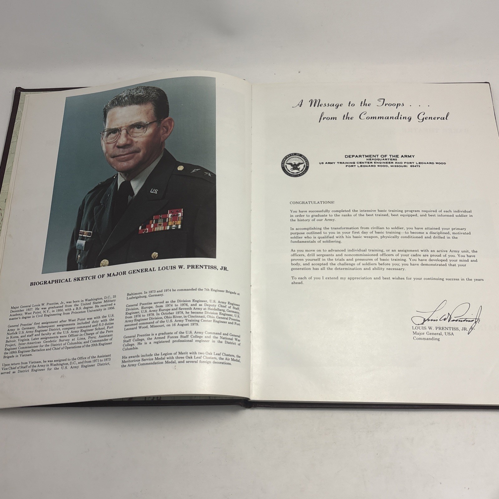 US Army Training Center Fort Leonard Wood 2nd Battalion Company D Yearbook 1981