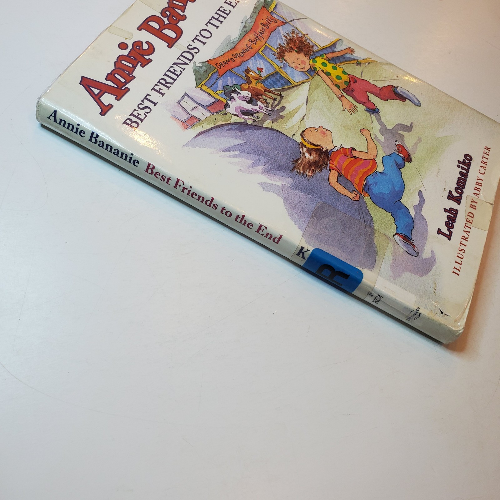 SIGNED Annie Bananie HC Leah Komaiko Best Friends To The End Abby Carter Library