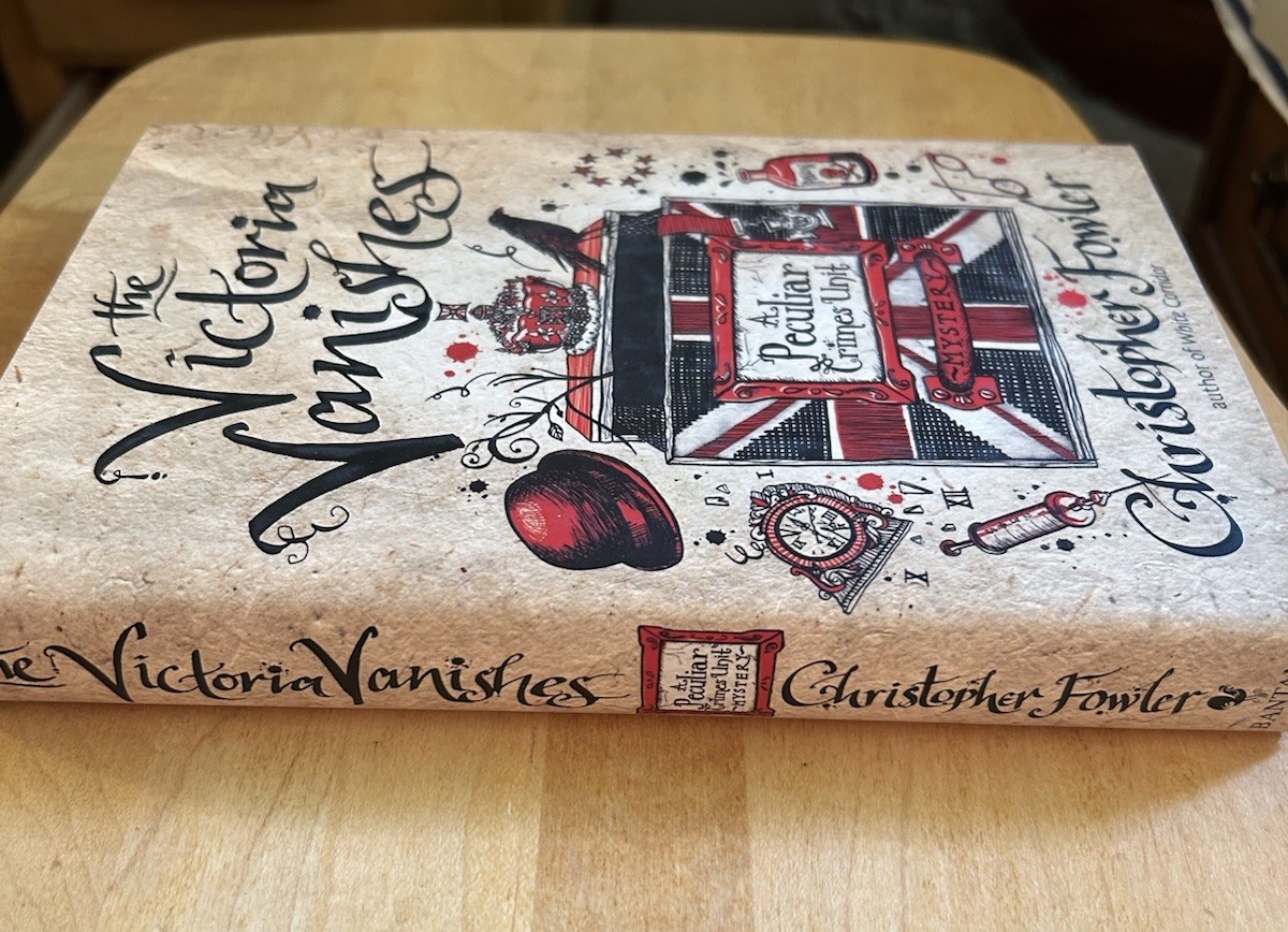 The Victoria Vanishes by Christopher Fowler: Crime and Mystery