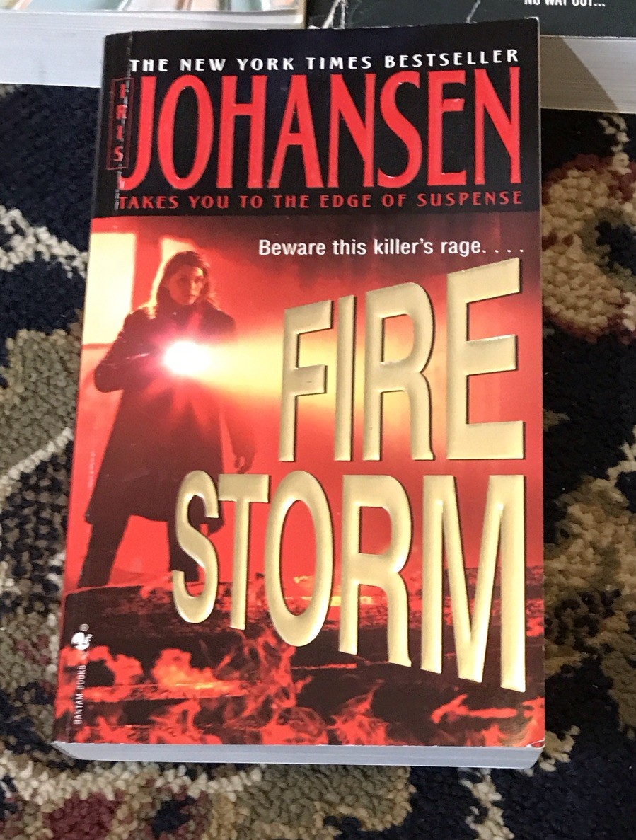 Iris Johansen Paperback Lot 9 Books VARIOUS TITLES