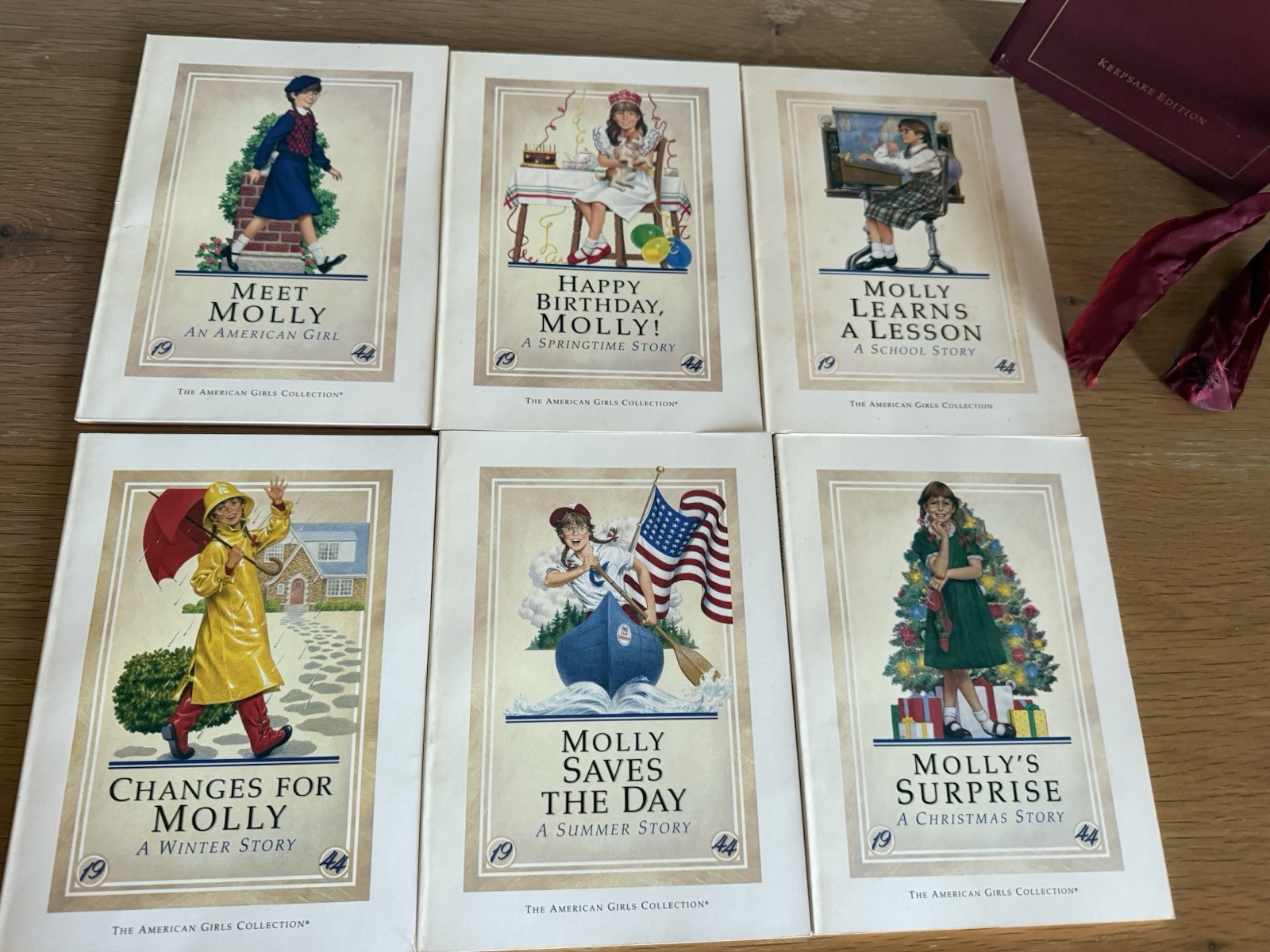 Rare! The Pleasant Company Boxed Molly Paperback Books Original Release Set Of 6