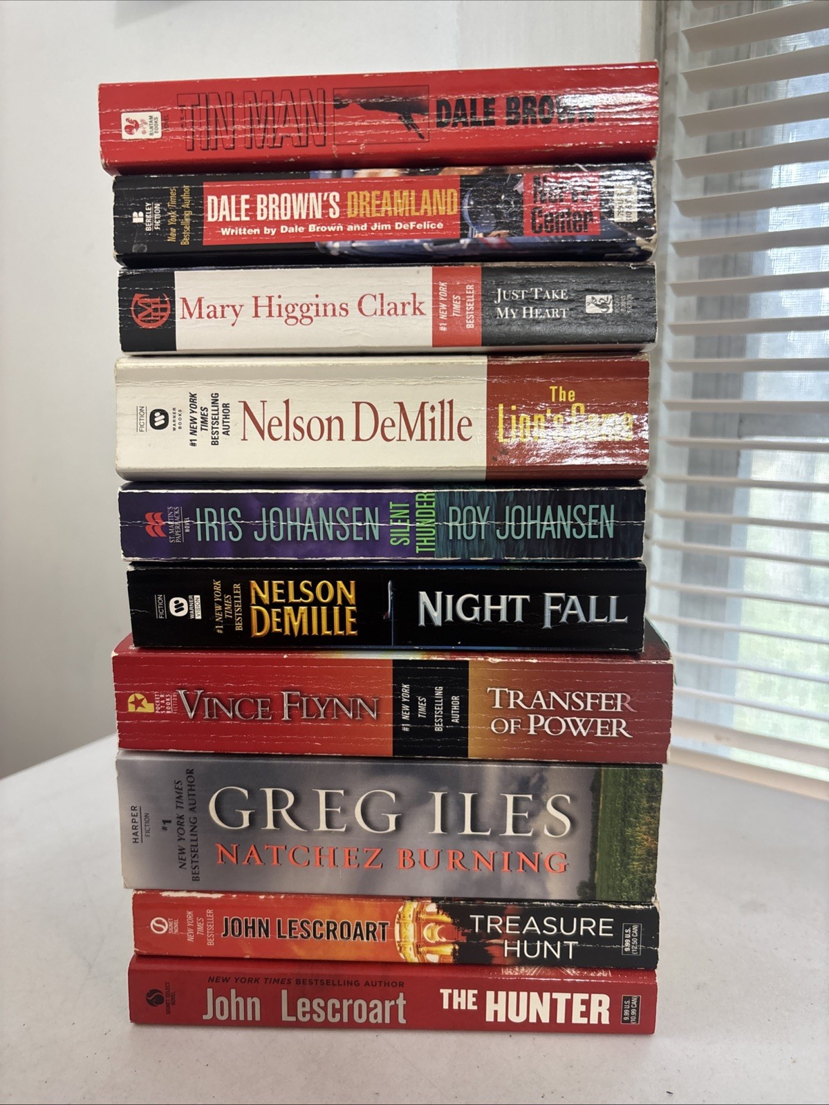 Lot of 10 – Mystery and Thrillers – Mixed Authors – FREE SHIPPING