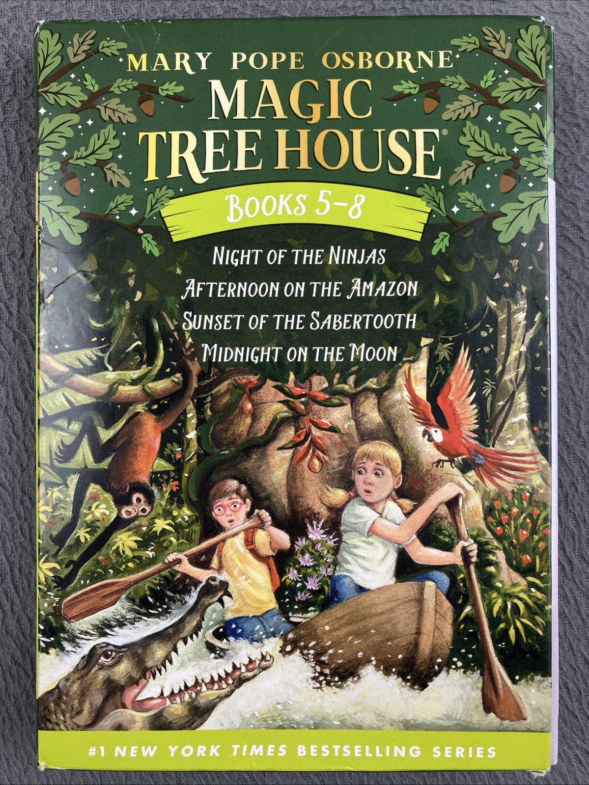 Magic Tree House Boxed Set, Books 5-8: Night of the Ninjas, Afternoon on the…