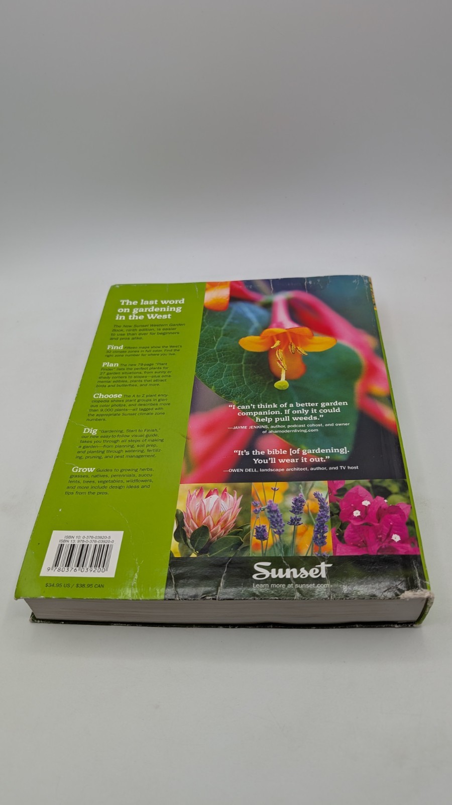 New Western Garden Book : The Ultimate Gardening Guide by Sunset Magazine…