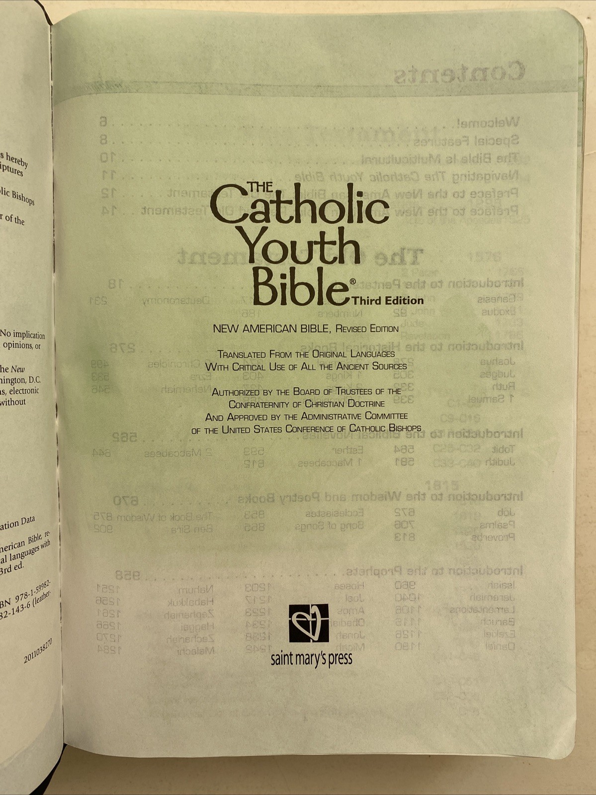 The Catholic Youth Bible Leatherette 3rd Edition St Mary’s Press 2012