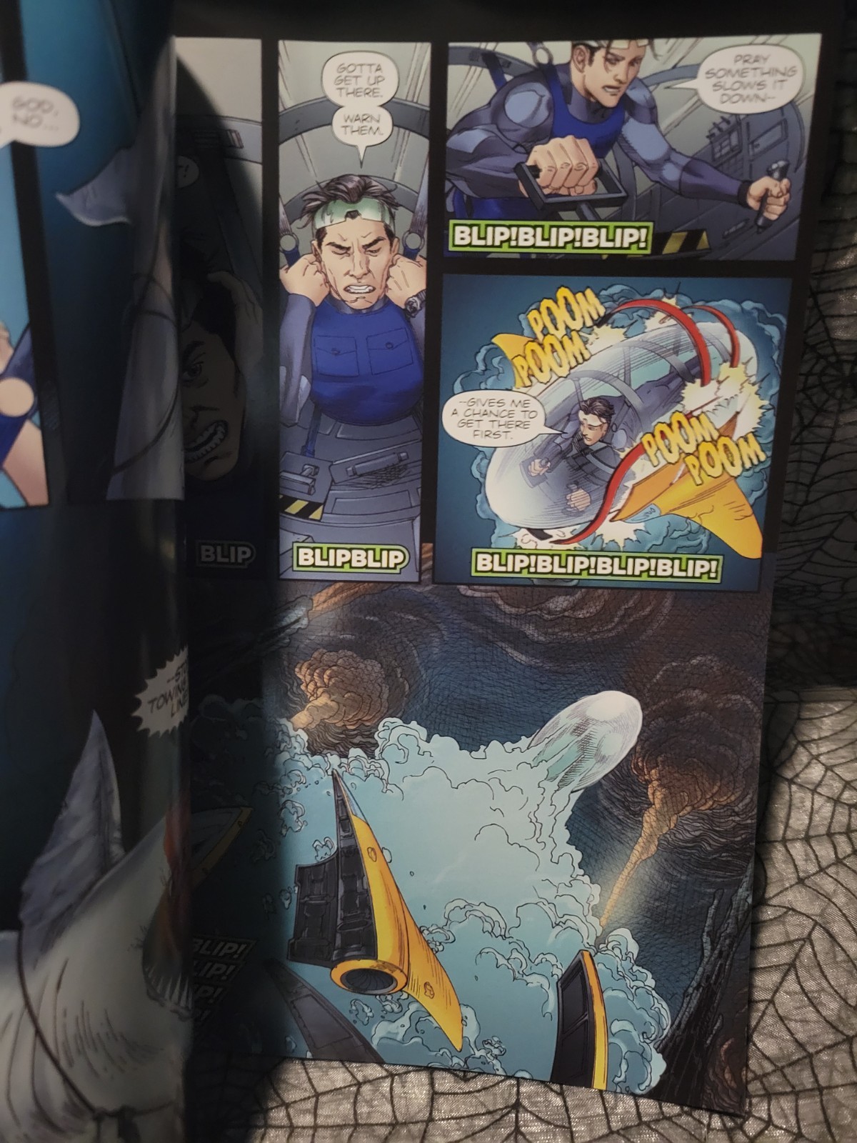 The Meg Graphic Novel Steve Alten Rare TPB Comic Book Megalodon 2019 BLACKLIST