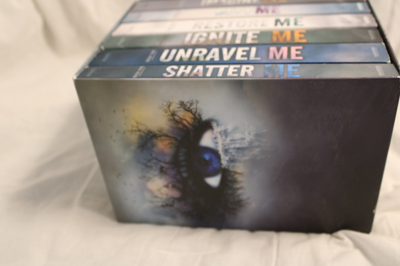 Shatter Me Series 6-Book Box Set by Taherah Mafi Like New