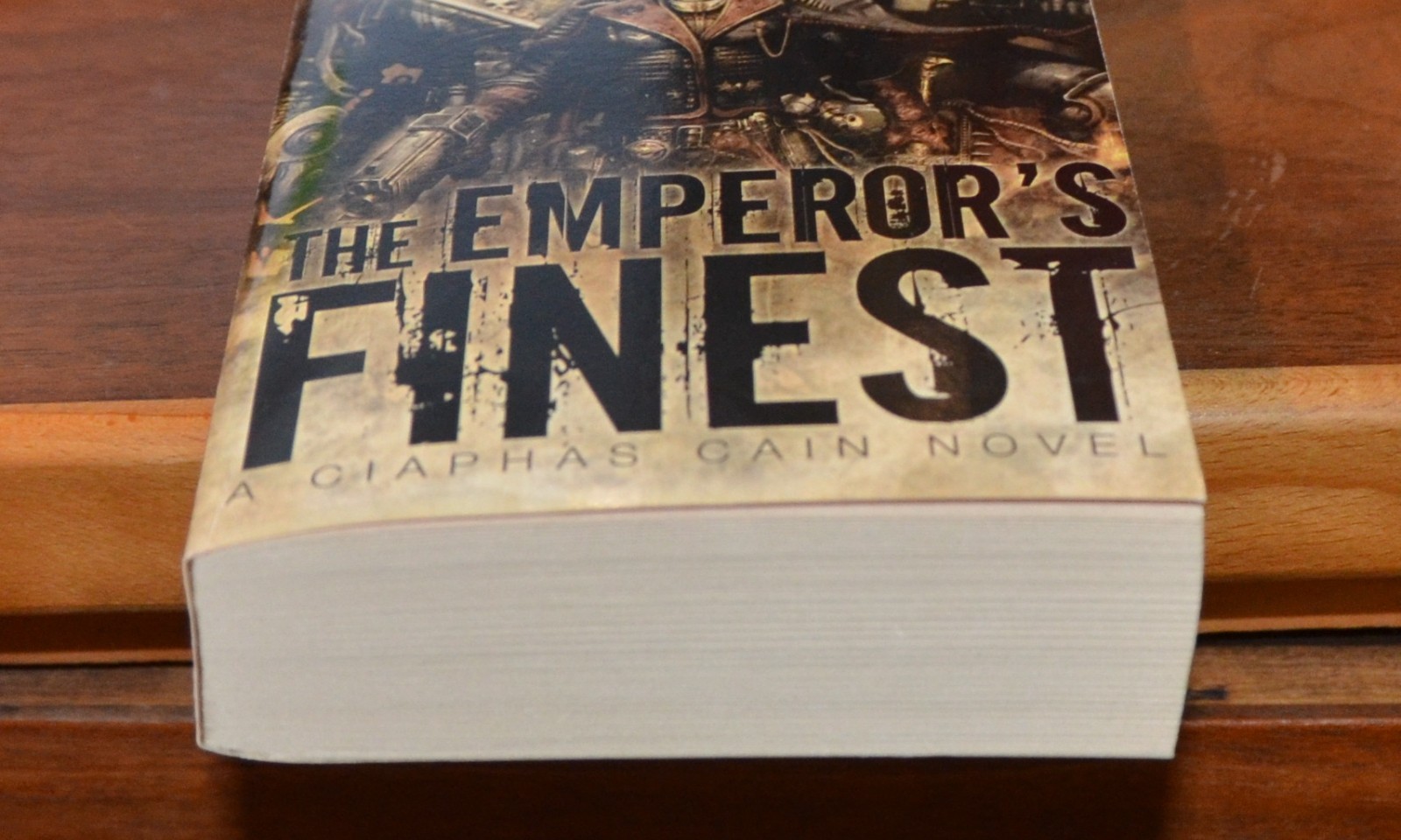 THE EMPEROR’S FINEST by Sandy Mitchell WARHAMMER 40K Ciaphas Cain paperback book