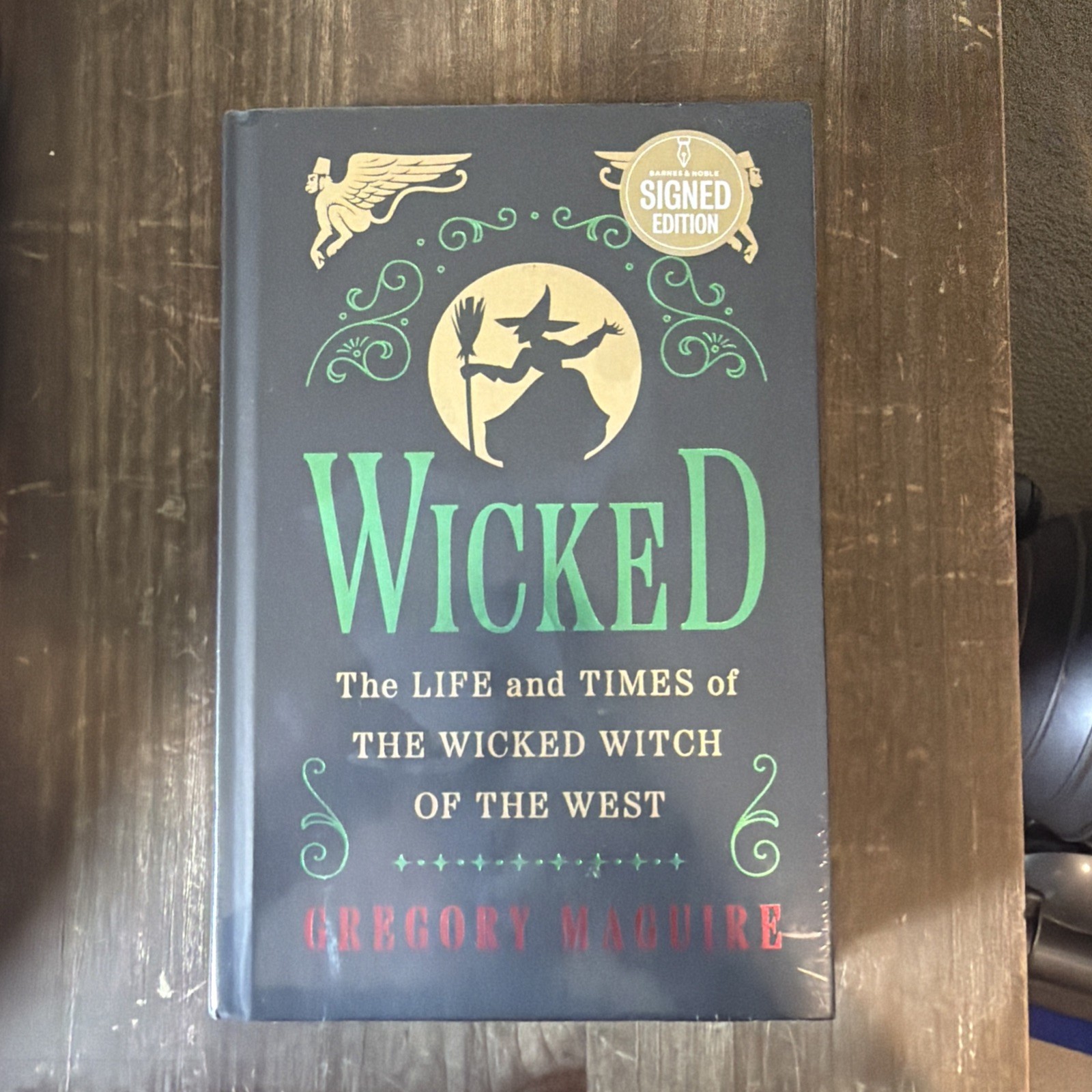 Wicked Collector’s Edition SIGNED Gregory Maguire NEW sealed w/Coa