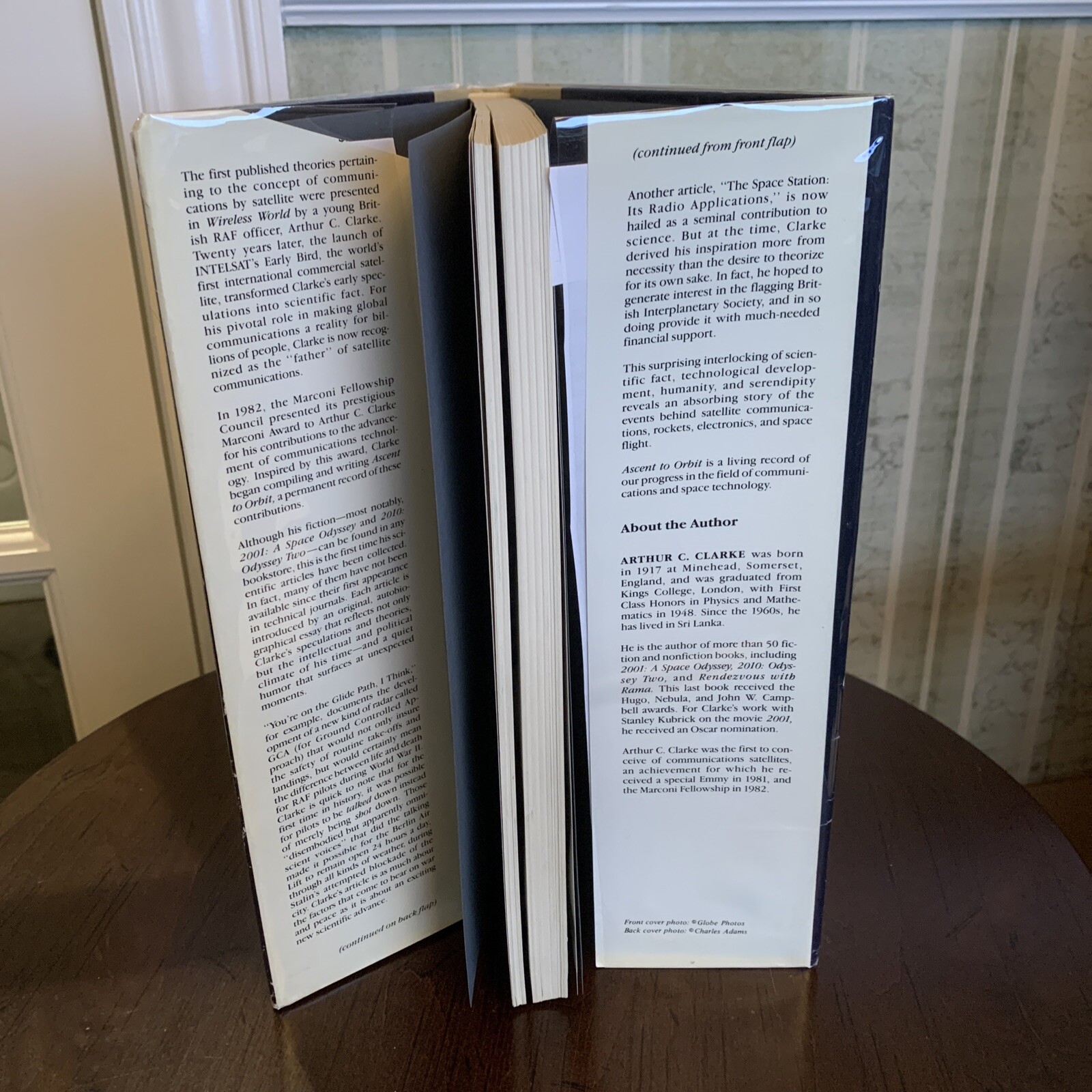 Ascent to Orbit : Technical Writings Arthur C. Clark 1984 HC 1st Edition/Printng