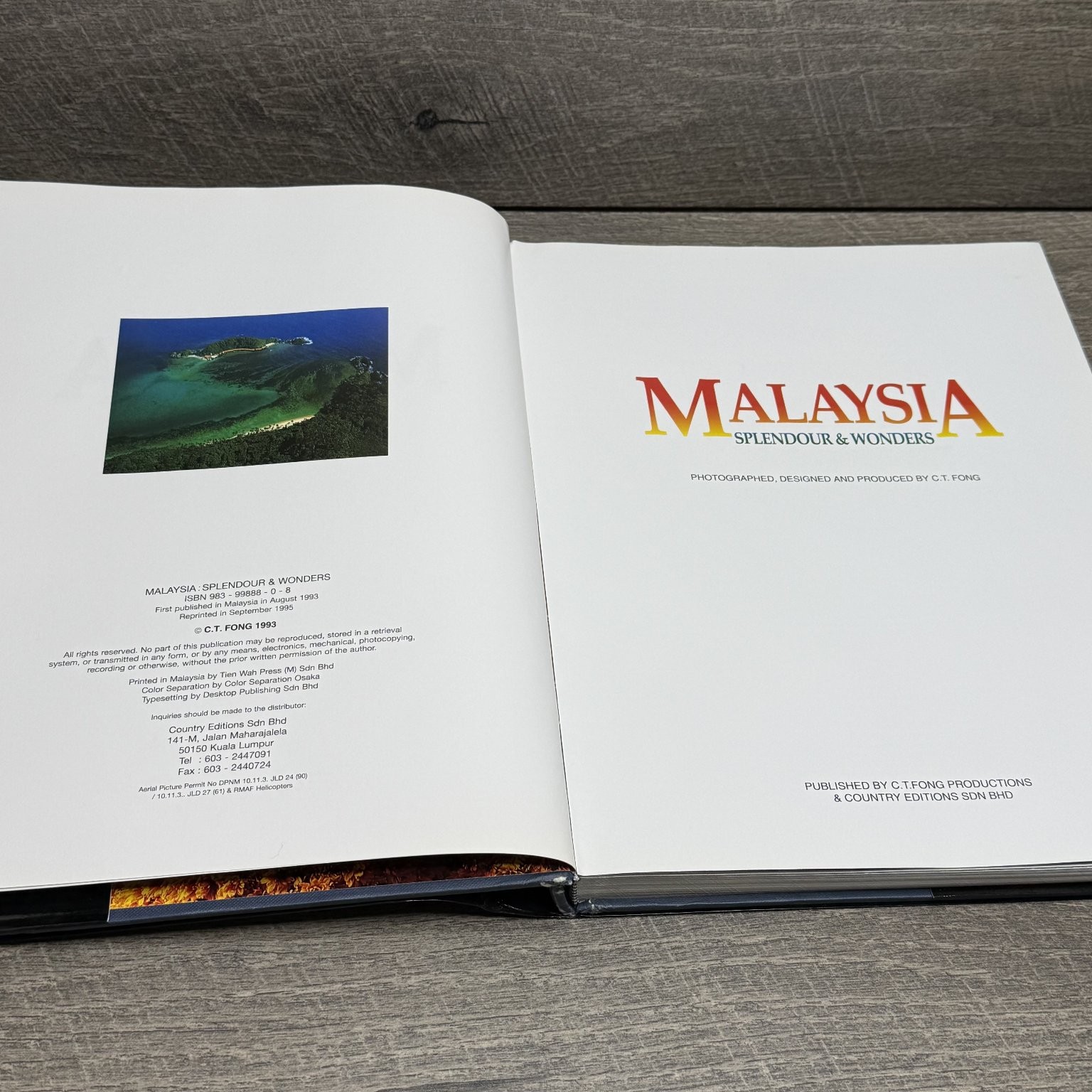 Malaysia Splendour & Wonders C.T. Fong 1995 Reprint Photography Travel Book
